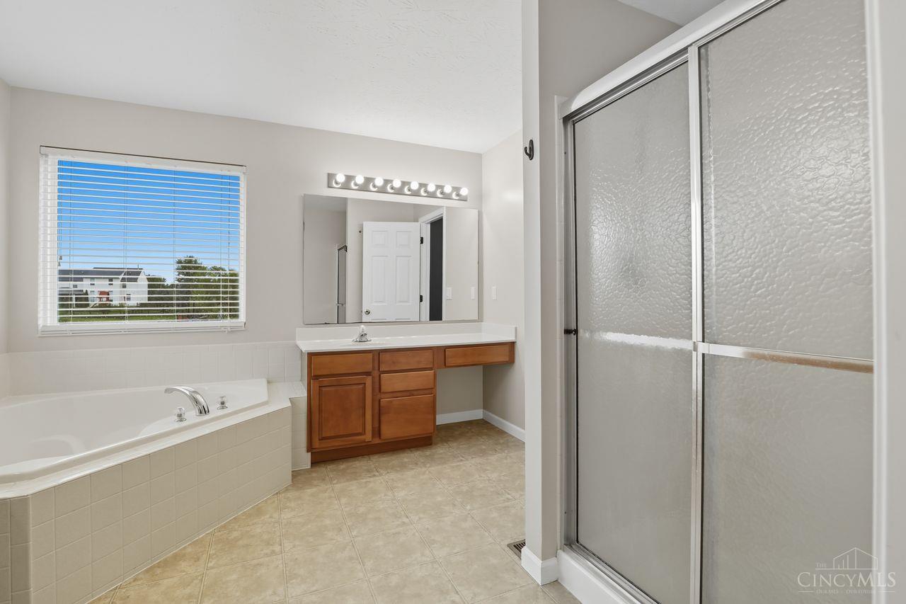 Liberty Twp, Ohio, 45011, United States, 4 Bedrooms Bedrooms, ,3 BathroomsBathrooms,Residential,For Sale,1961046