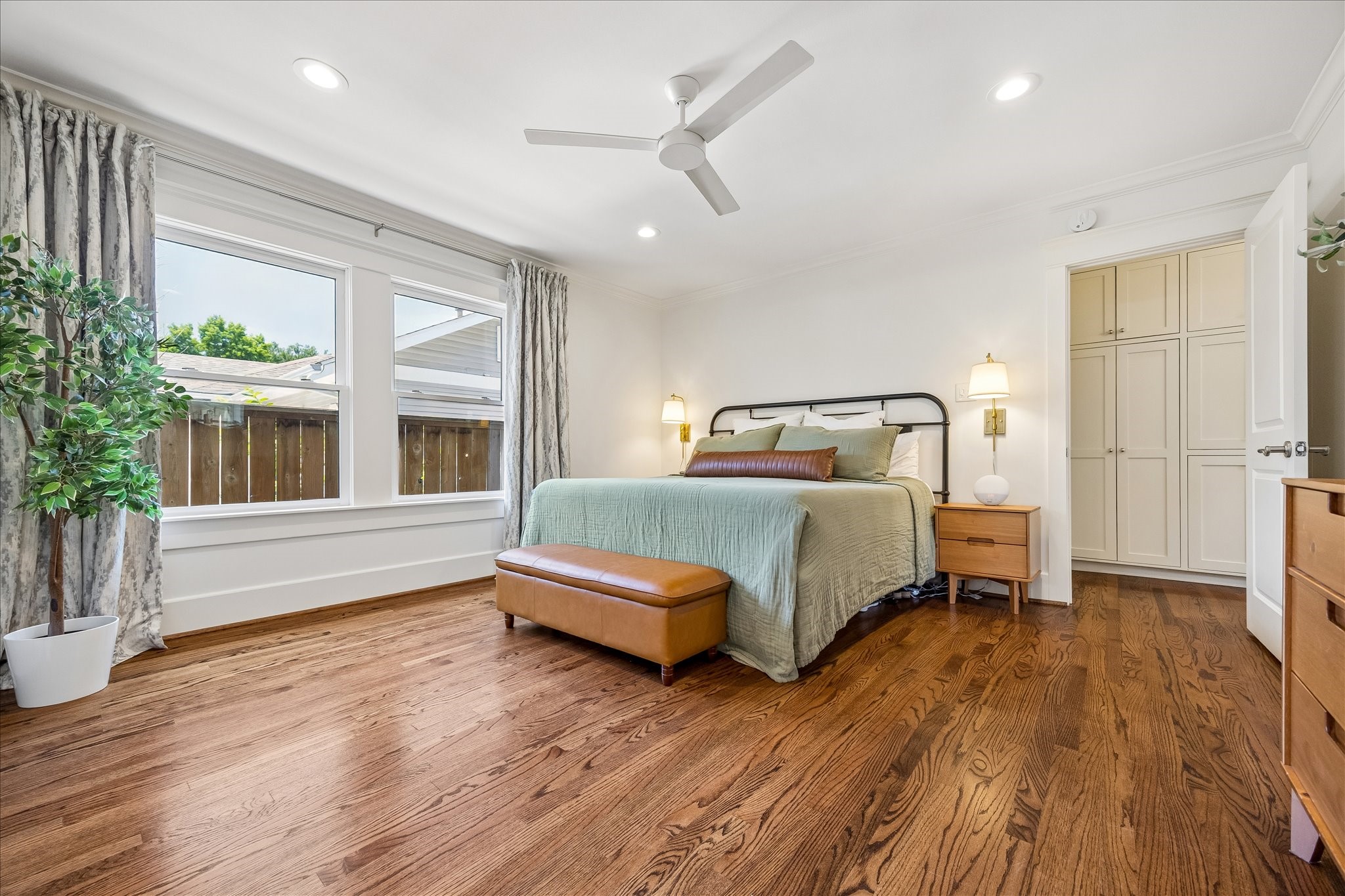  816 W Cottage Street - 物件實景