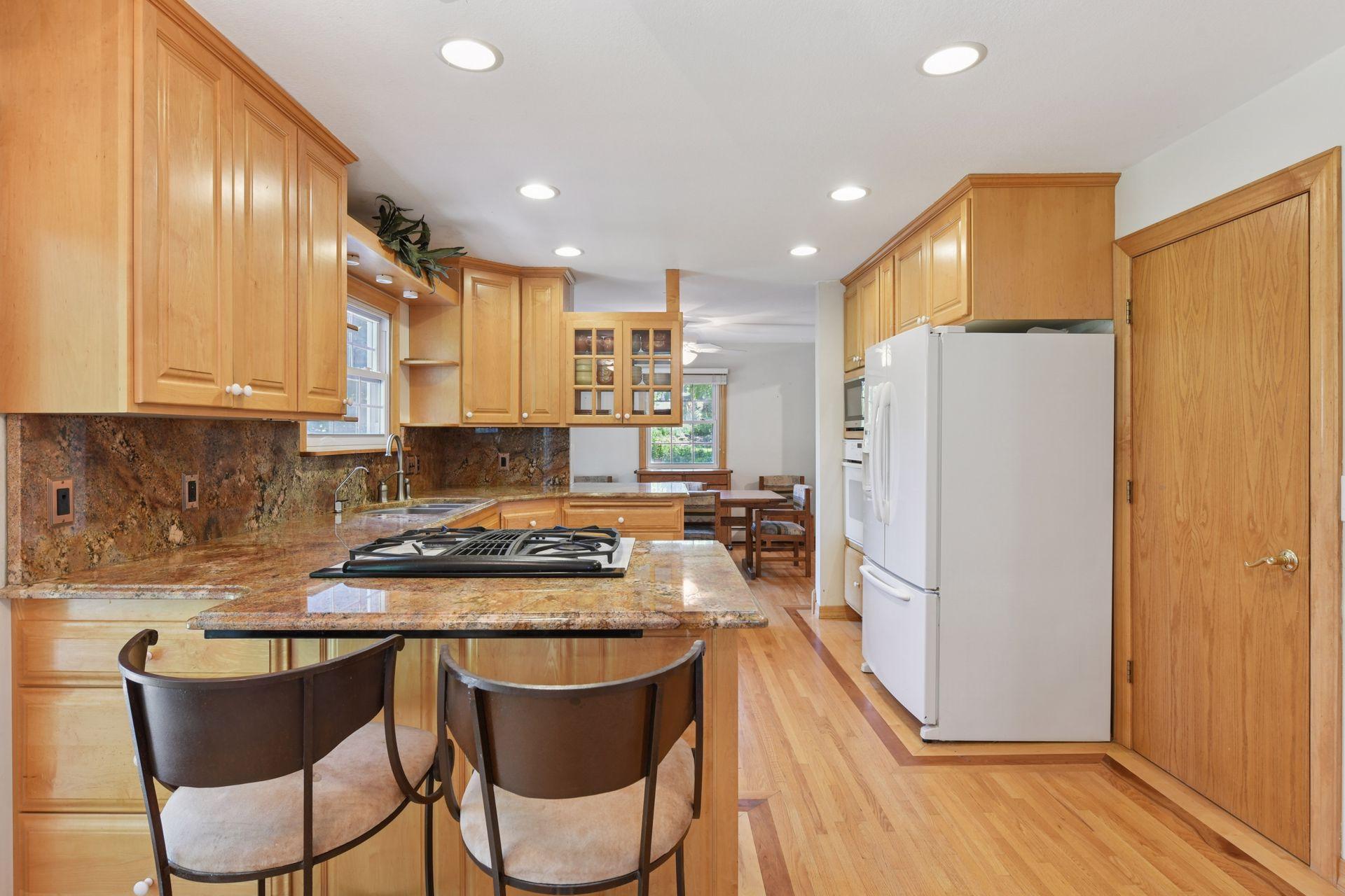 Minnetrista, Minnesota, 55364, United States, 3 Bedrooms Bedrooms, ,2 BathroomsBathrooms,Residential,For Sale,1902548