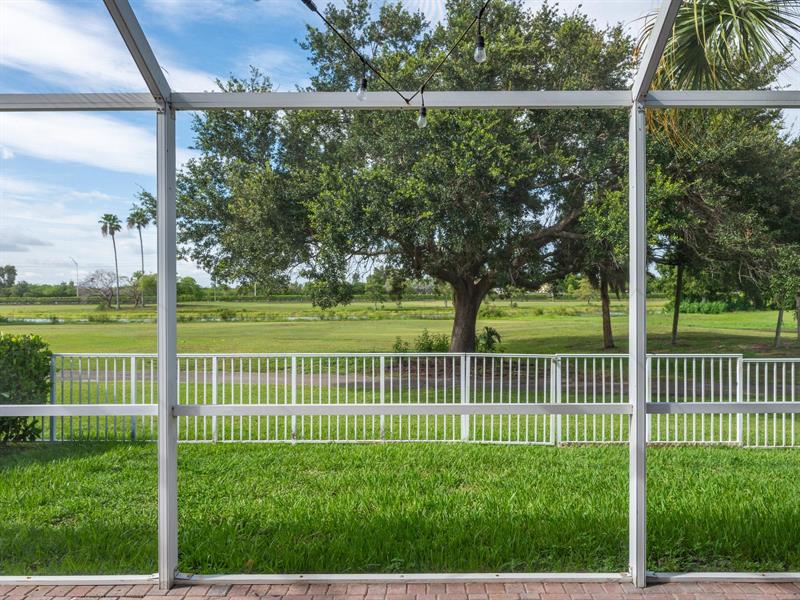 Pembroke Pines, Florida, 33027, United States, 3 Bedrooms Bedrooms, ,2 BathroomsBathrooms,Residential,For Sale,1885741