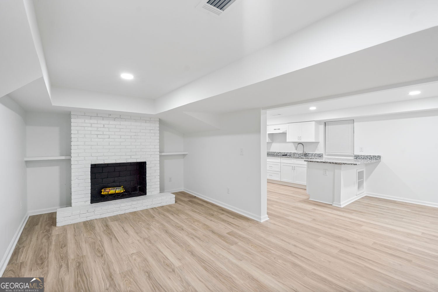 Atlanta, Georgia, 30341, United States, 4 Bedrooms Bedrooms, ,4 BathroomsBathrooms,Residential,For Sale,1961860