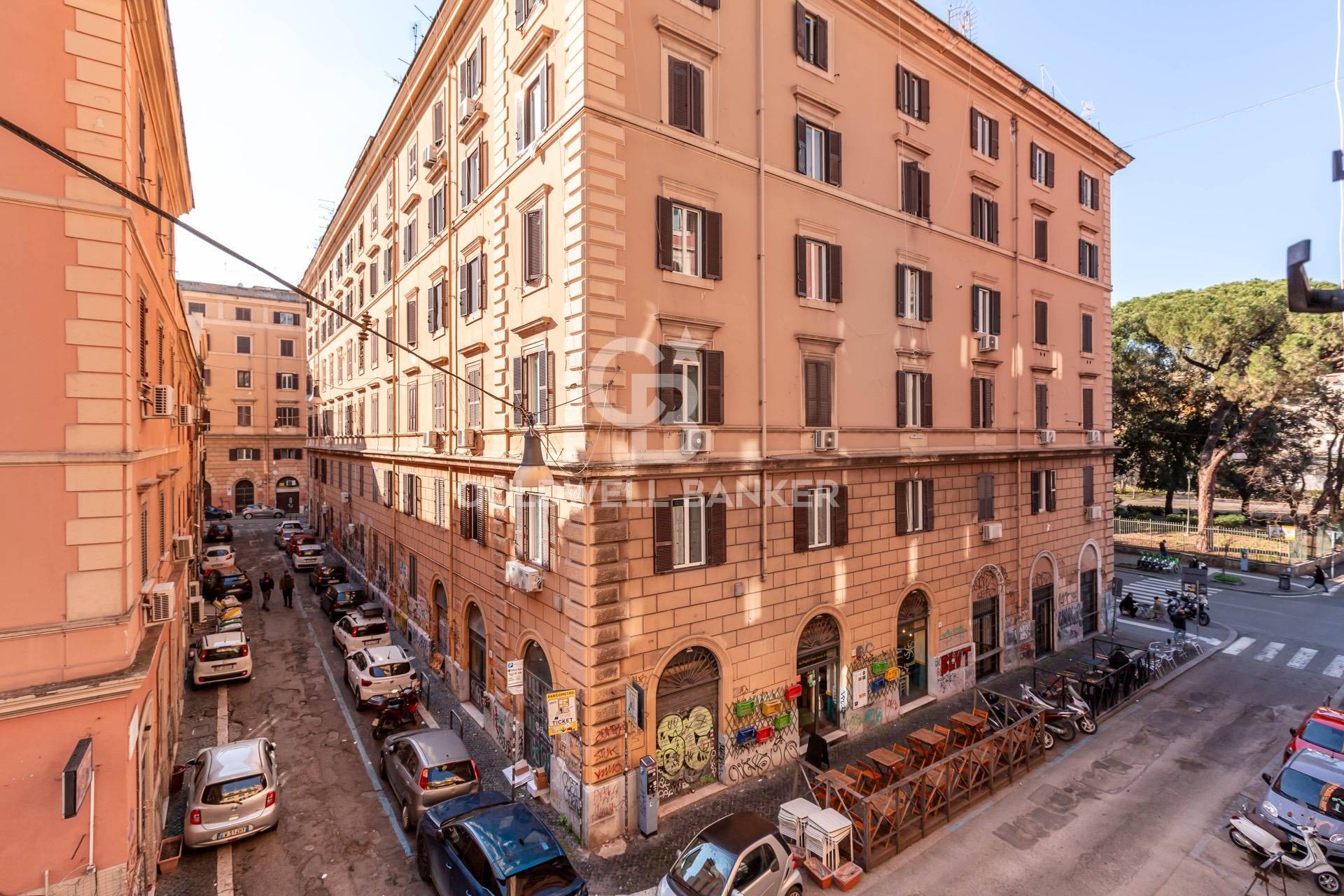 Roma, Roma, 00100, IT, 2 Bedrooms Bedrooms, ,1 BathroomBathrooms,Residential,For Sale,1720839