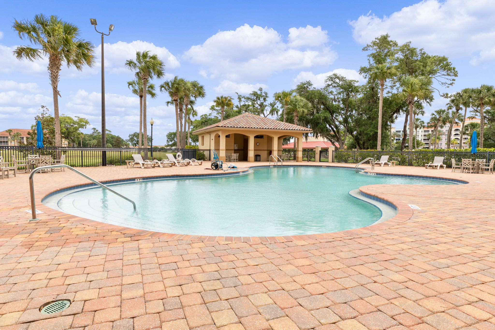  146 Palm Coast Resort Boulevard, #409, Palm Coast, FL - 物件實景