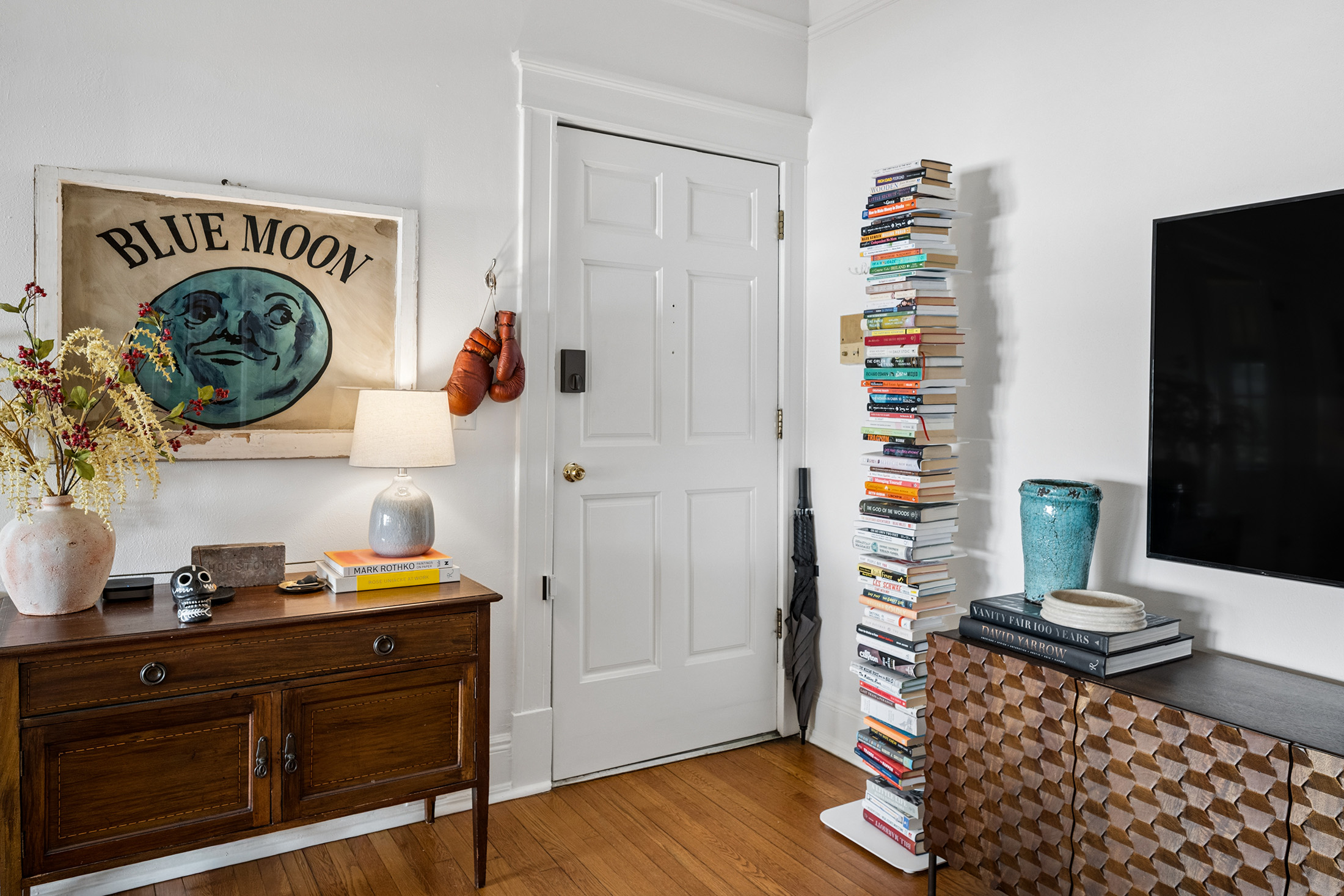  Beautifully Renovated Corner Unit in an Intimate Historic Boutique Building - 物件實景