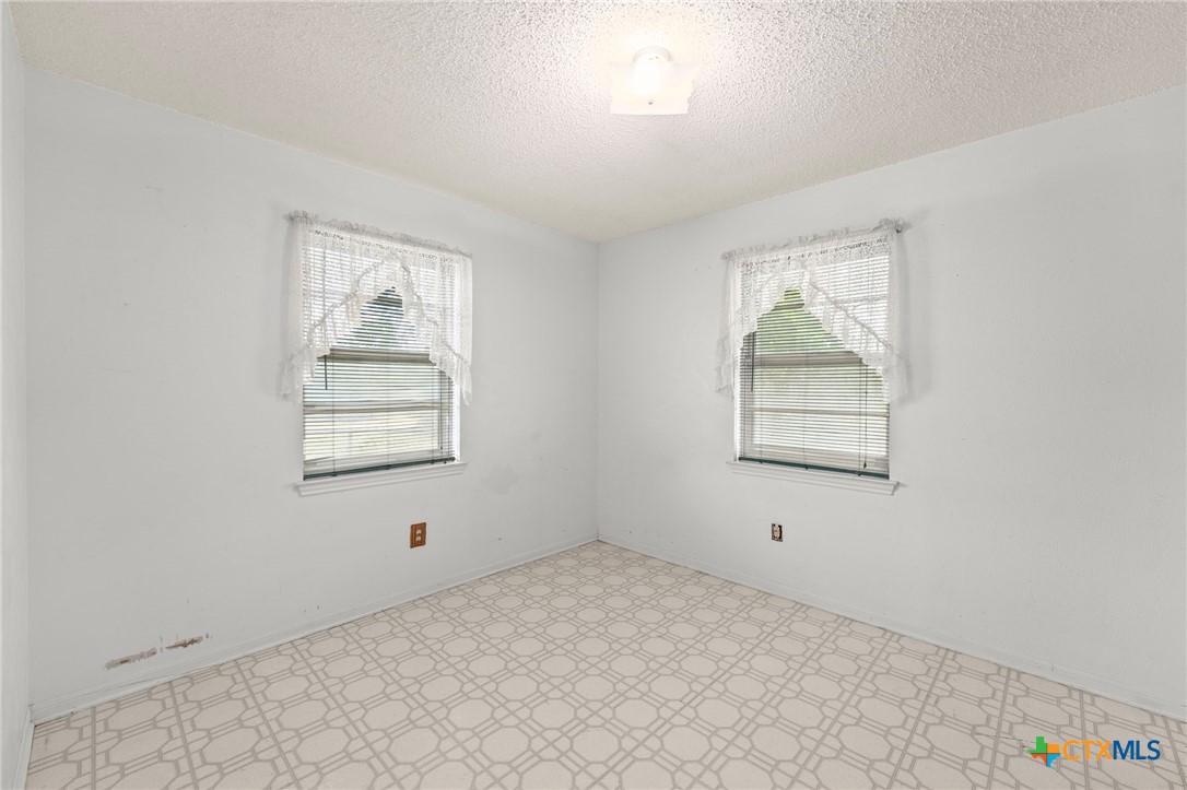 Killeen, Texas, 76549, United States, 3 Bedrooms Bedrooms, ,1 BathroomBathrooms,Residential,For Sale,1906689