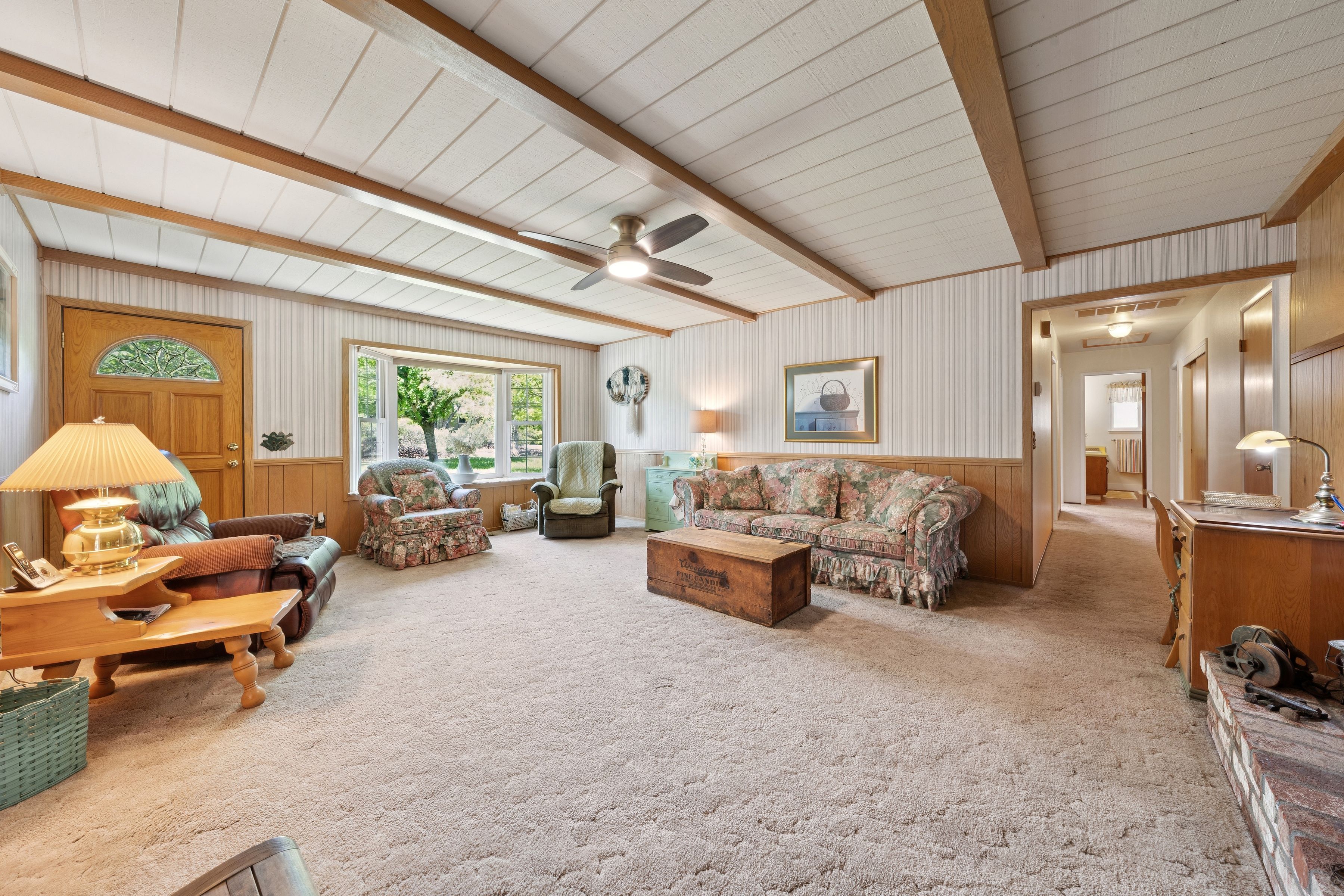  825 Woodside Aka Madrone Road - 物件實景