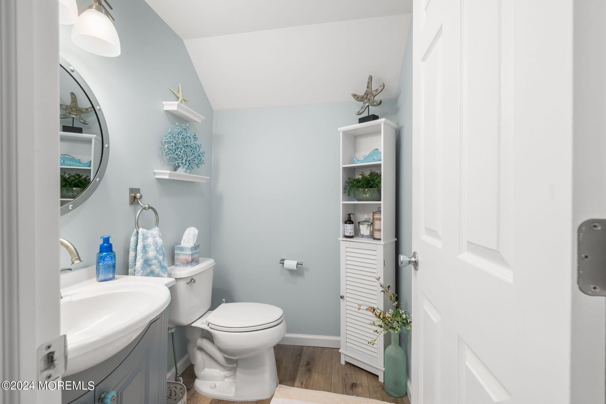 Beach Haven West, New Jersey, 08050, United States, 5 Bedrooms Bedrooms, ,3 BathroomsBathrooms,Residential,For Sale,1938466