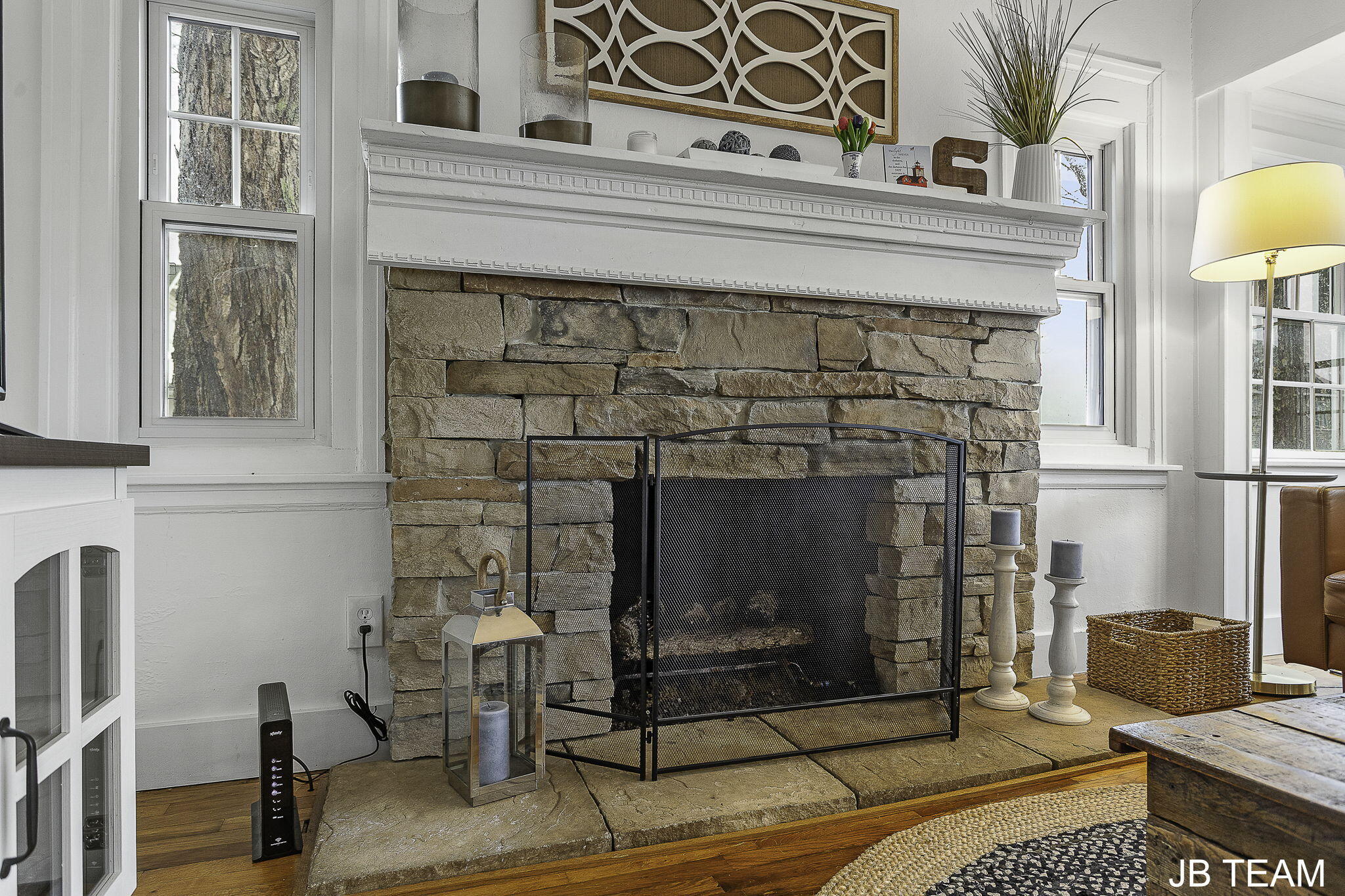 Holland, Michigan, 49423, United States, 3 Bedrooms Bedrooms, ,2 BathroomsBathrooms,Residential,For Sale,1827568