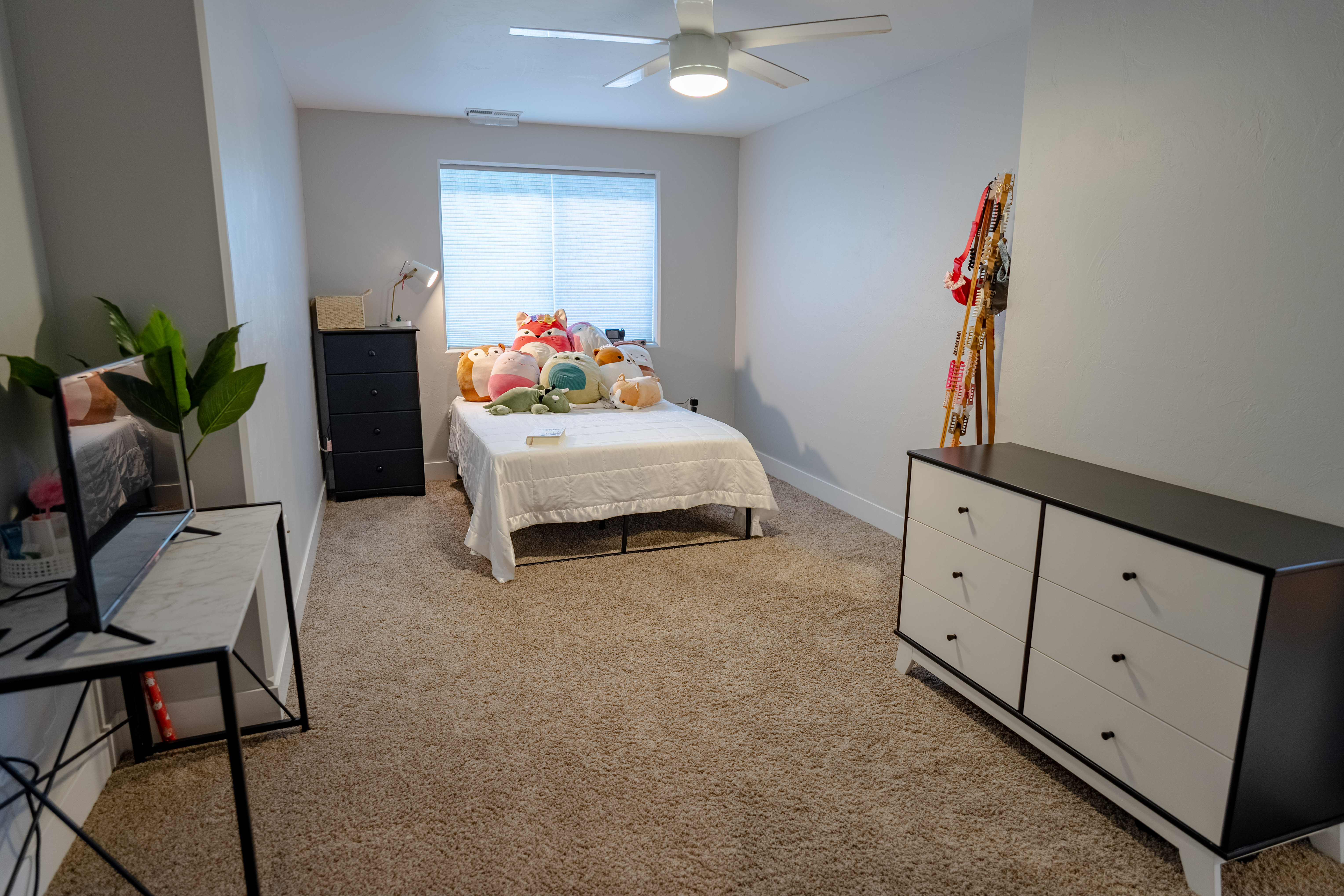 Montana City, Montana, 59634, United States, 8 Bedrooms Bedrooms, ,5 BathroomsBathrooms,Residential,For Sale,1977142