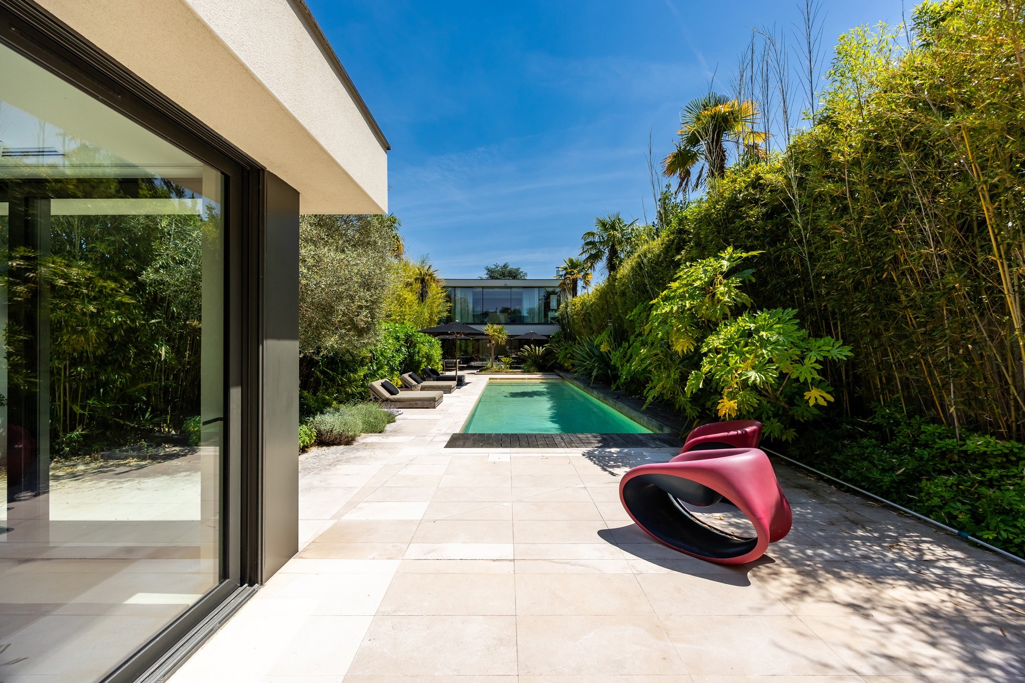  SOMPTUOUS CONTEMPORARY HOUSE - 5 BEDROOMS - CINEMA - DOUBLE GARAGE - SWIMMING P… - 物件實景