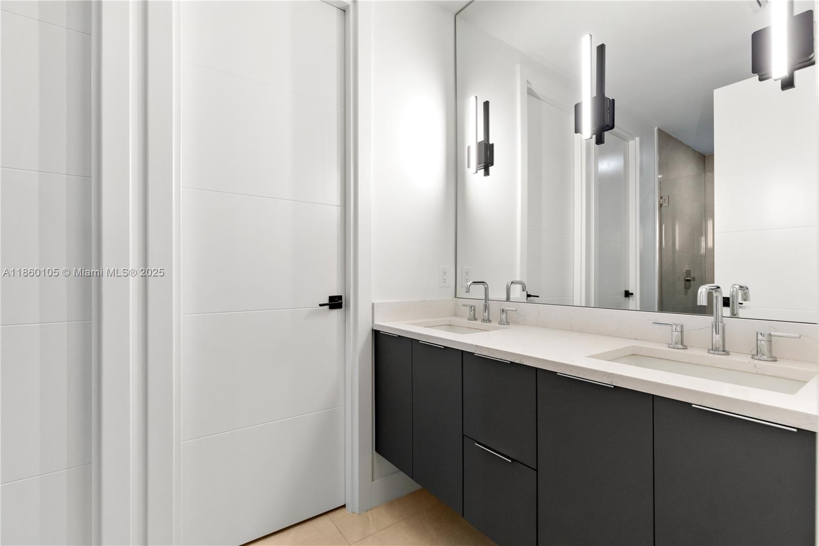 Fort Lauderdale, Florida, 33316, United States, 3 Bedrooms Bedrooms, ,4 BathroomsBathrooms,Residential,For Sale,1974975