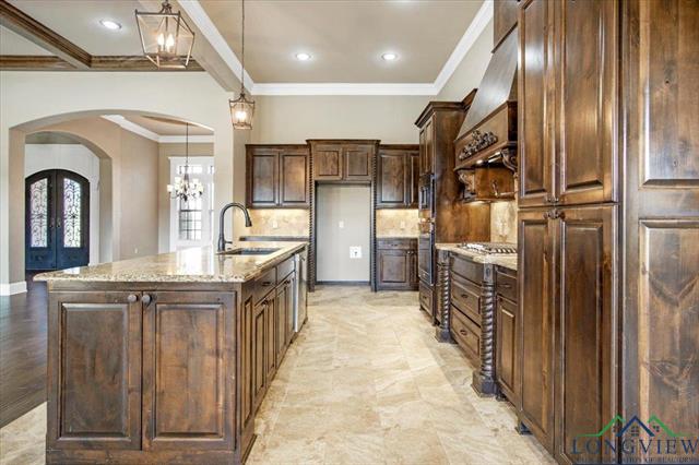 Longview, Texas, 75602, United States, 4 Bedrooms Bedrooms, ,3 BathroomsBathrooms,Residential,For Sale,1970791