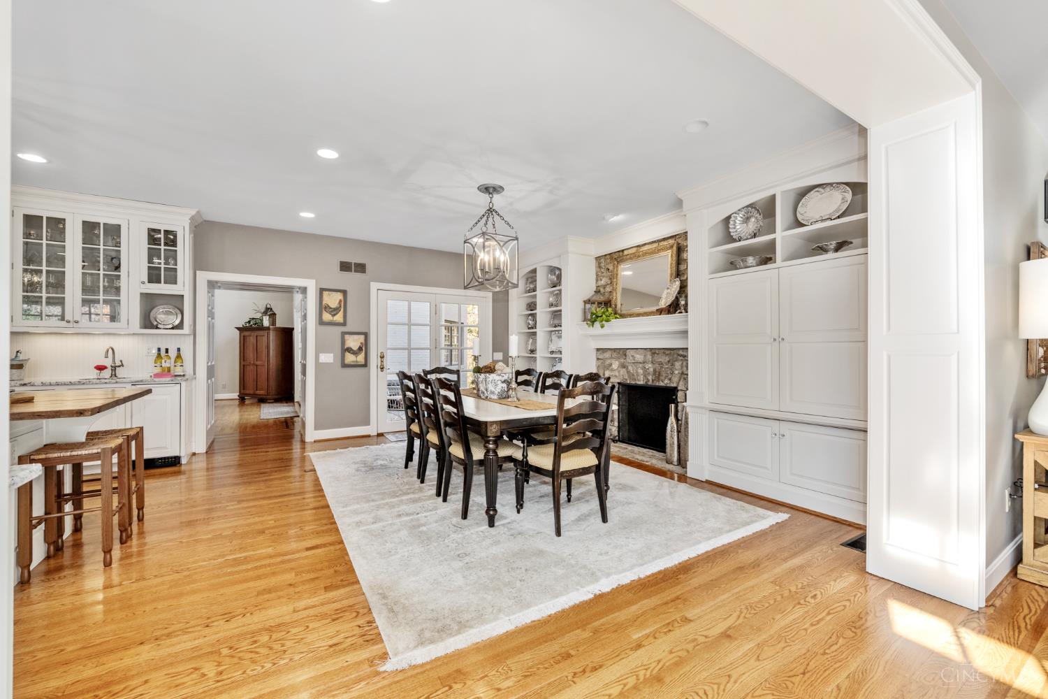 Indian Hill, Ohio, 45243, United States, 6 Bedrooms Bedrooms, ,6 BathroomsBathrooms,Residential,For Sale,1988280