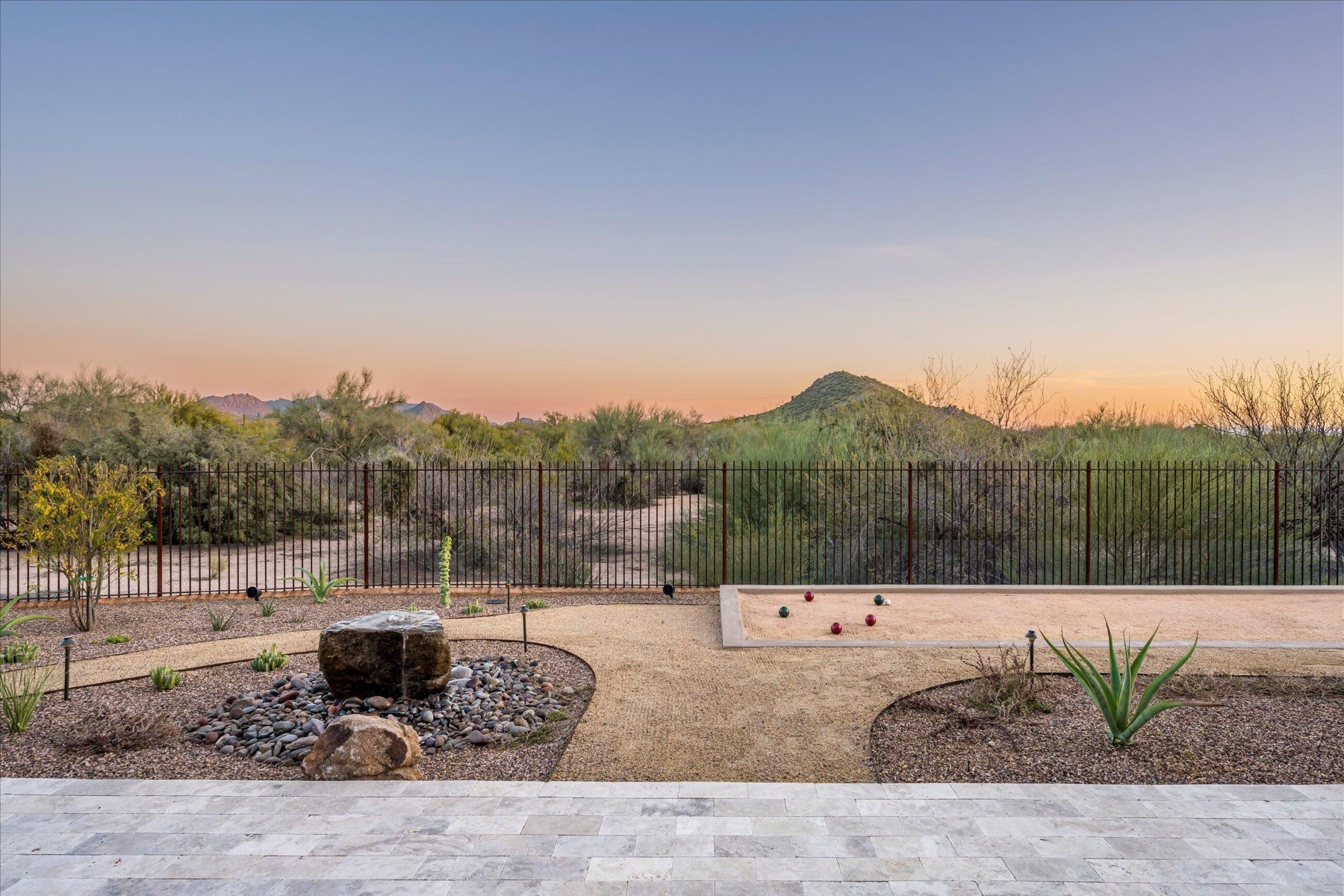  8093 E Tortuga View Lane  Scottsdale, AZ - 物件實景