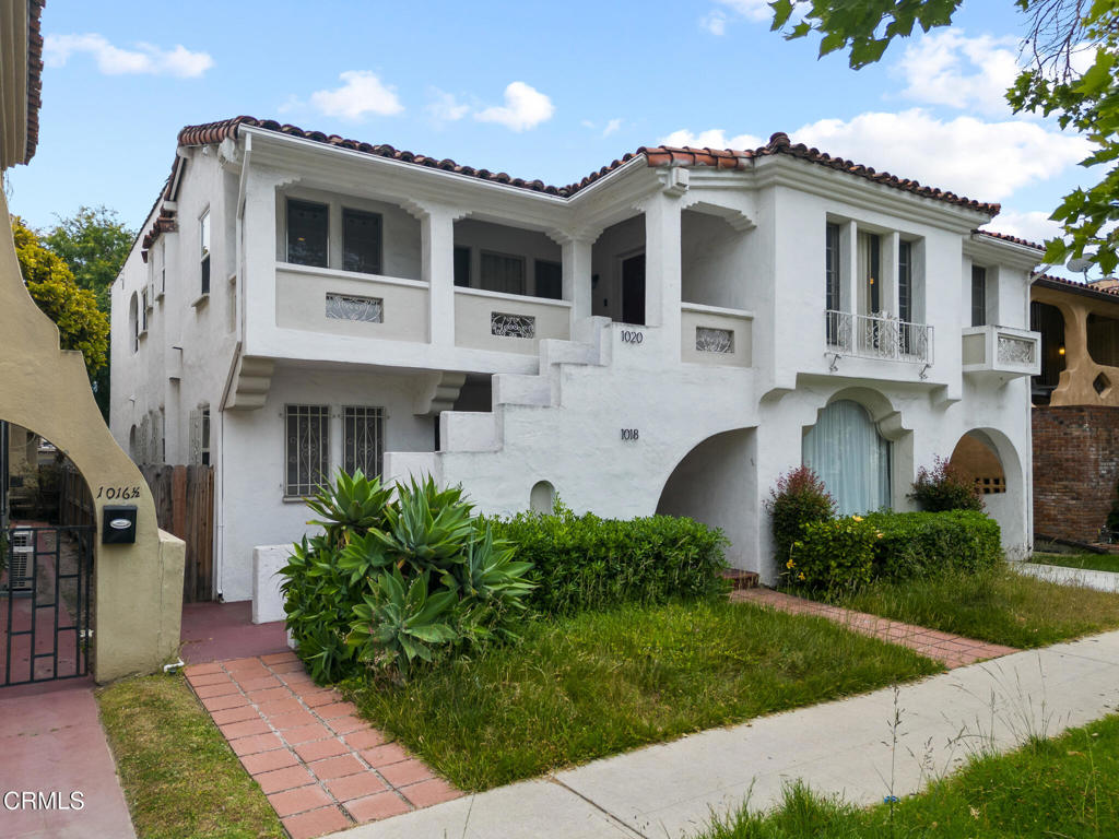 Los Angeles, California, 90035, United States, ,Residential,For Sale,1691195