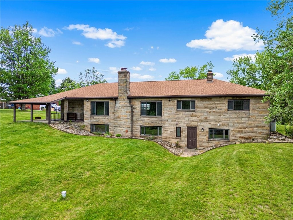 Center Twp, Pennsylvania, 15061, United States, 3 Bedrooms Bedrooms, ,3 BathroomsBathrooms,Residential,For Sale,1883463