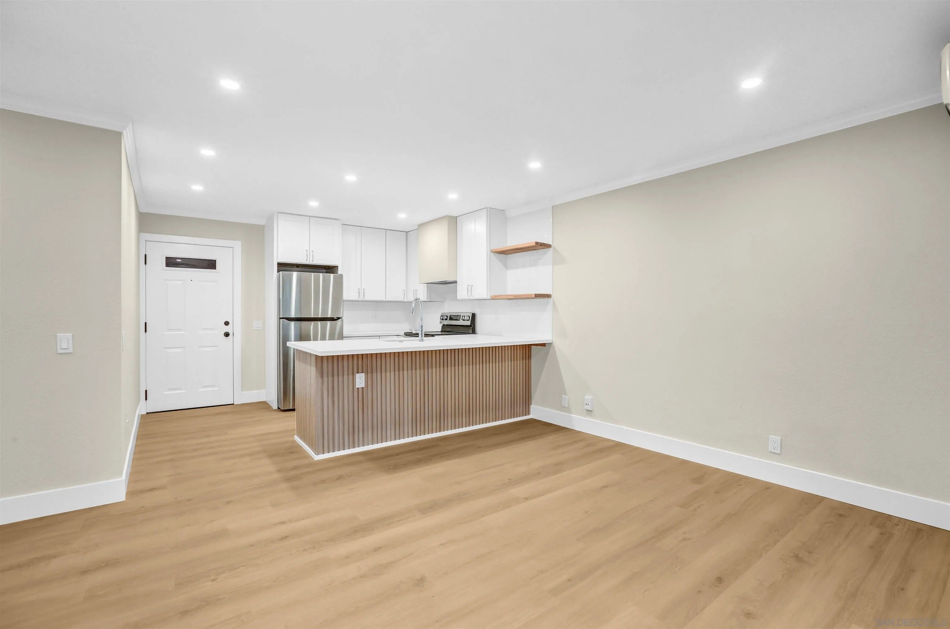 San Diego, California, 92107, United States, 2 Bedrooms Bedrooms, ,1 BathroomBathrooms,Residential,For Sale,1874558