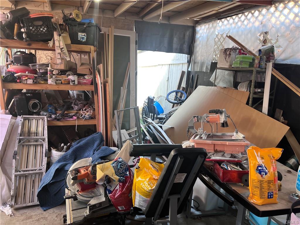 Compton, California, 90221, United States, 2 Bedrooms Bedrooms, ,1 BathroomBathrooms,Residential,For Sale,1942805