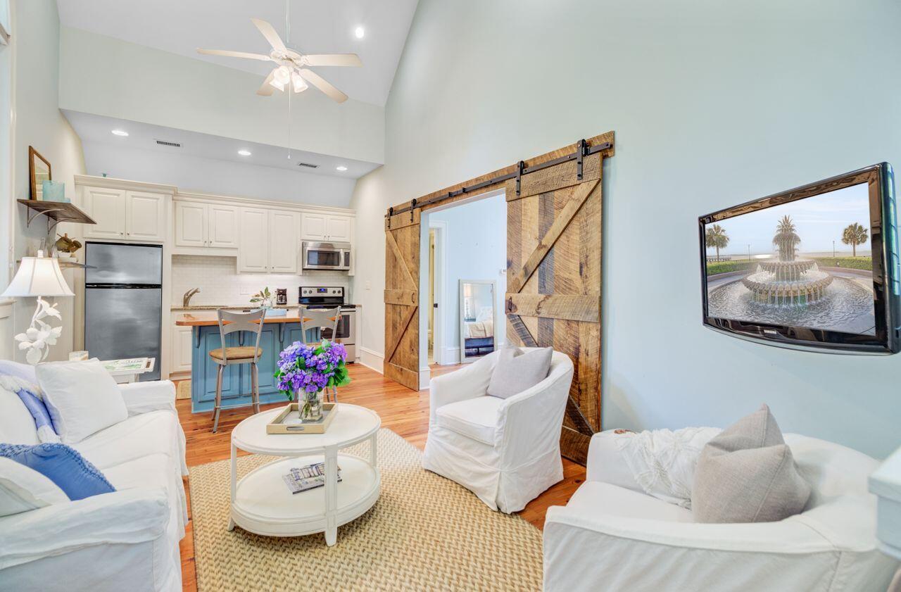 Mount Pleasant, South Carolina, 29464, United States, 5 Bedrooms Bedrooms, ,6 BathroomsBathrooms,Residential,For Sale,1840727