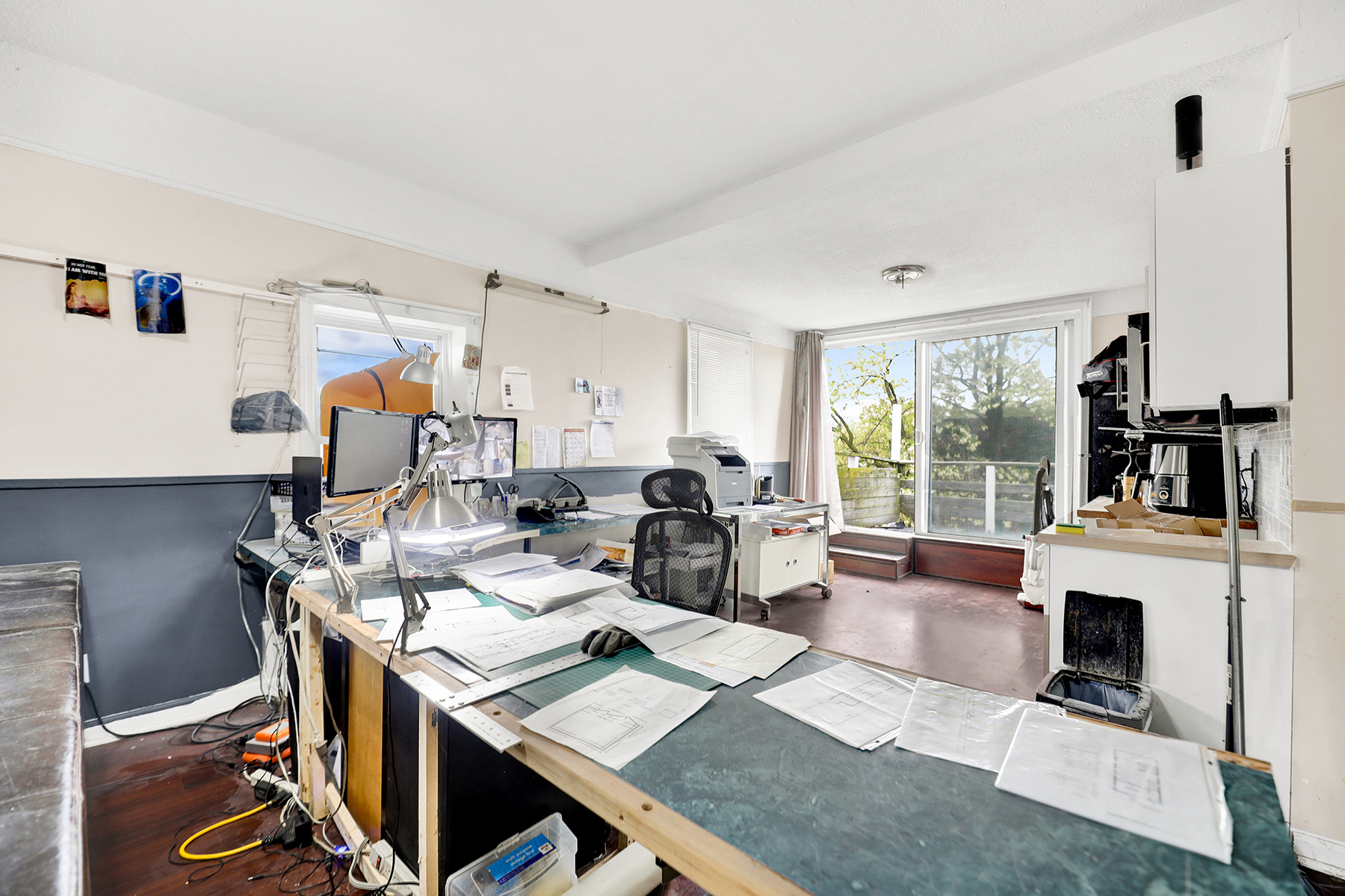 Brooklyn, New York, 11235, United States, 6 Bedrooms Bedrooms, ,3 BathroomsBathrooms,Residential,For Sale,1830542