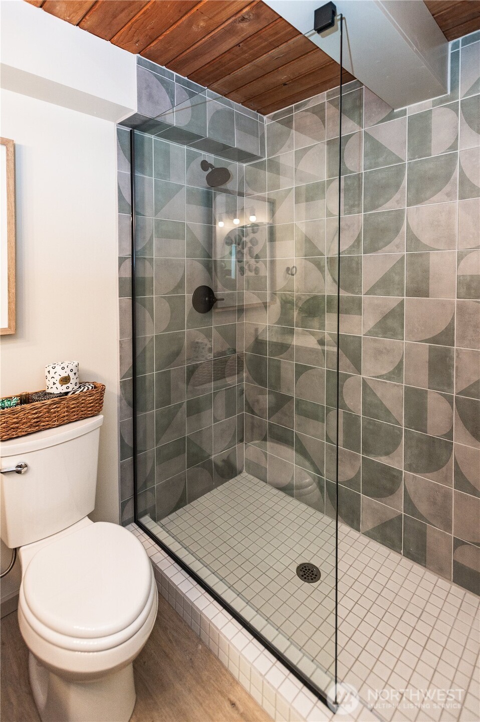 Ronald, Washington, 98940, United States, 2 Bedrooms Bedrooms, ,1 BathroomBathrooms,Residential,For Sale,1883004