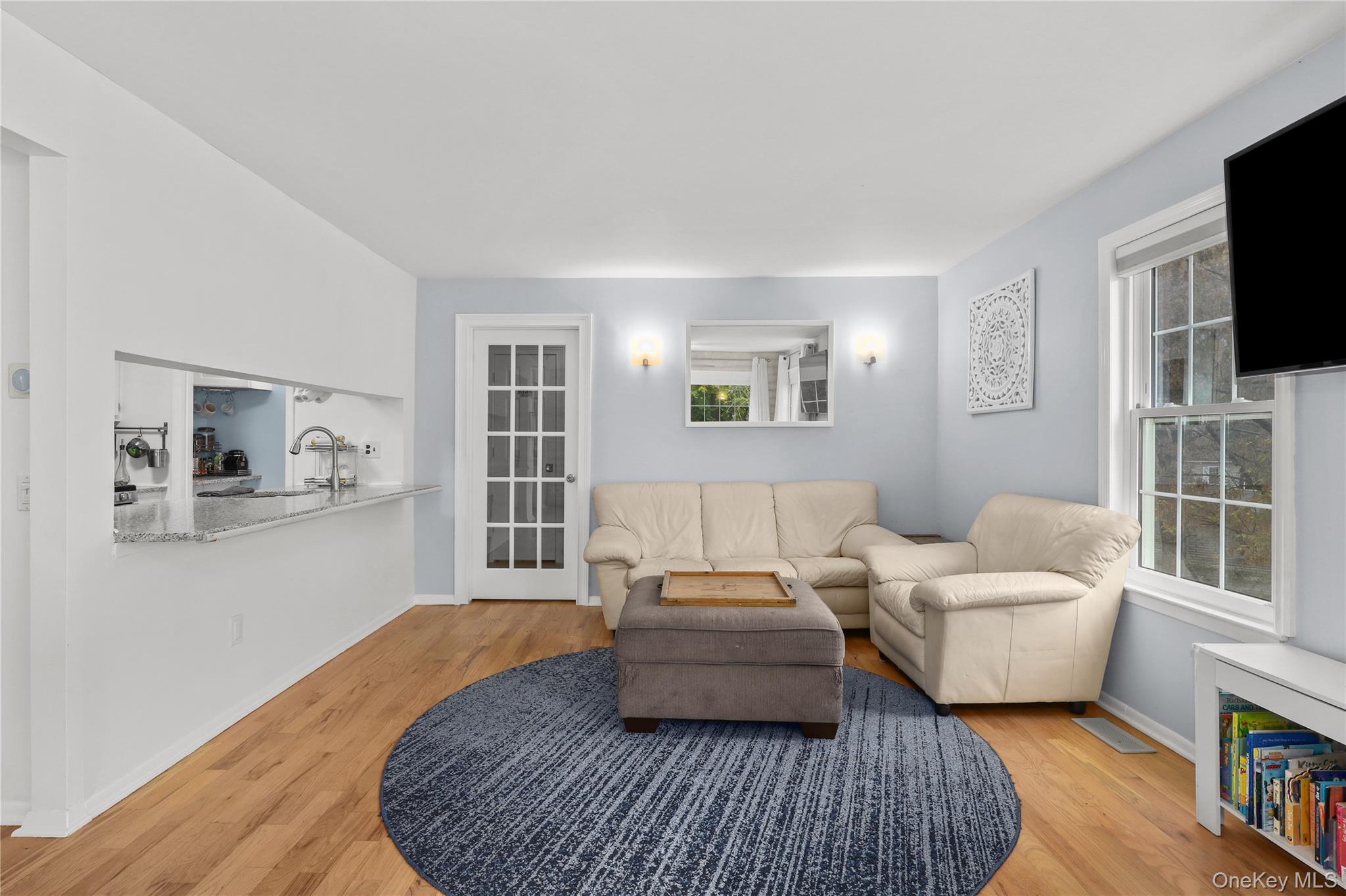 Tarrytown, New York, 10591, United States, 1 Bedroom Bedrooms, ,2 BathroomsBathrooms,Residential,For Sale,2006049