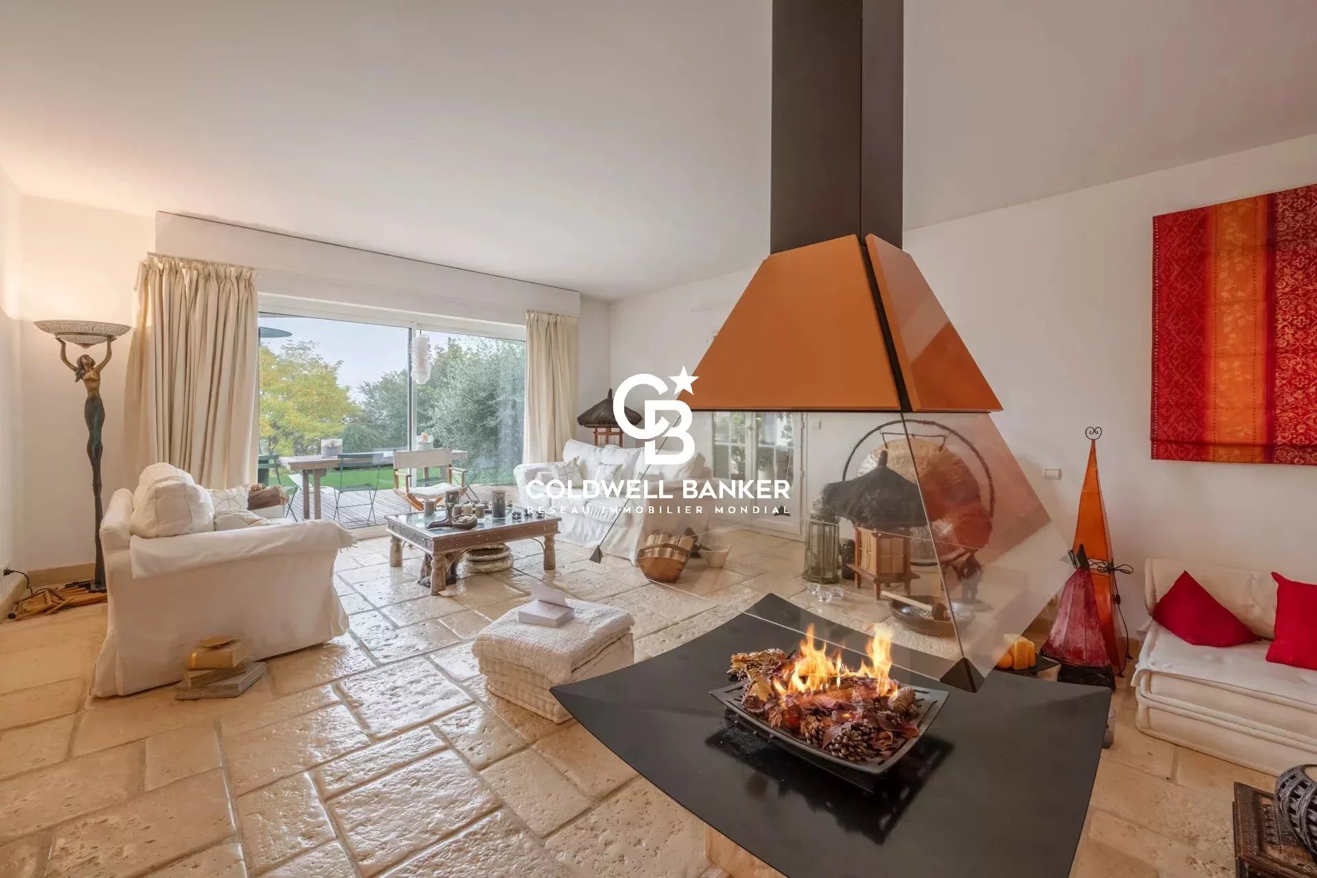 Monnetier-Mornex, Auvergne-Rhône-Alpes, 74560, FR, 3 Bedrooms Bedrooms, ,4 BathroomsBathrooms,Residential,For Sale,1994483