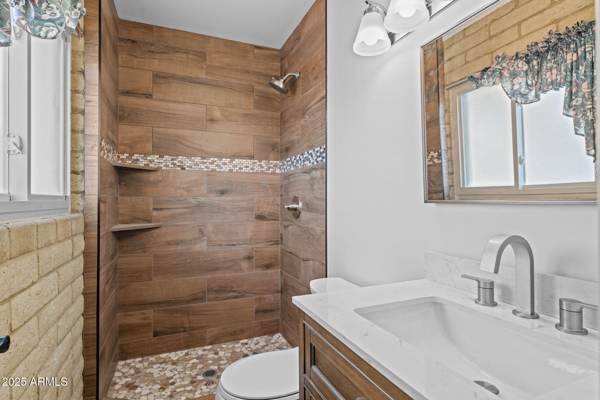 Wickenburg, Arizona, 85390, United States, 3 Bedrooms Bedrooms, ,3 BathroomsBathrooms,Residential,For Sale,2002472