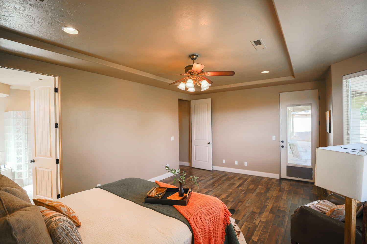 Hurricane, Utah, 84737, United States, 4 Bedrooms Bedrooms, ,Residential,For Sale,1986322