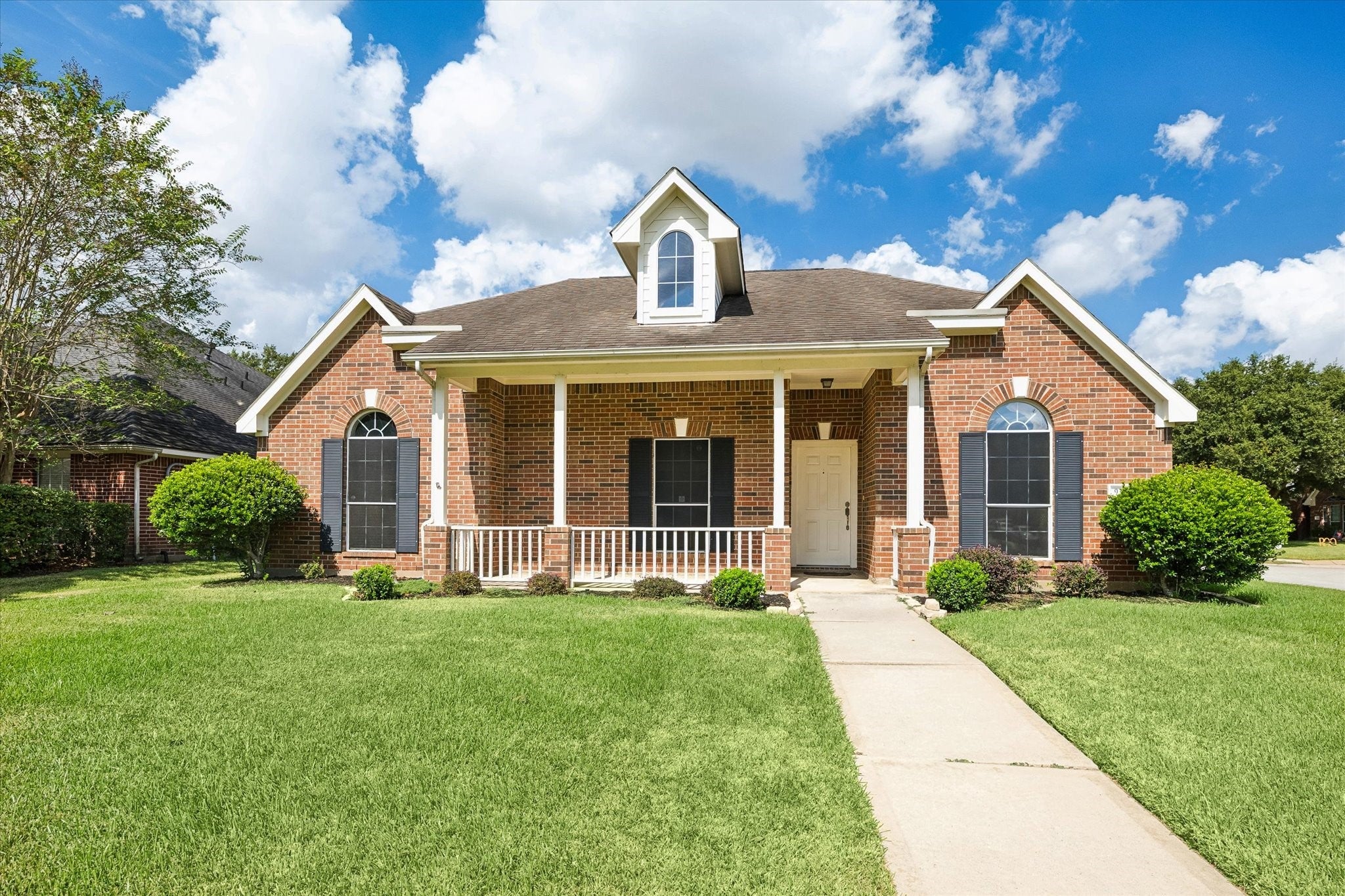 Colonypond Dr, Spring, TX 77379