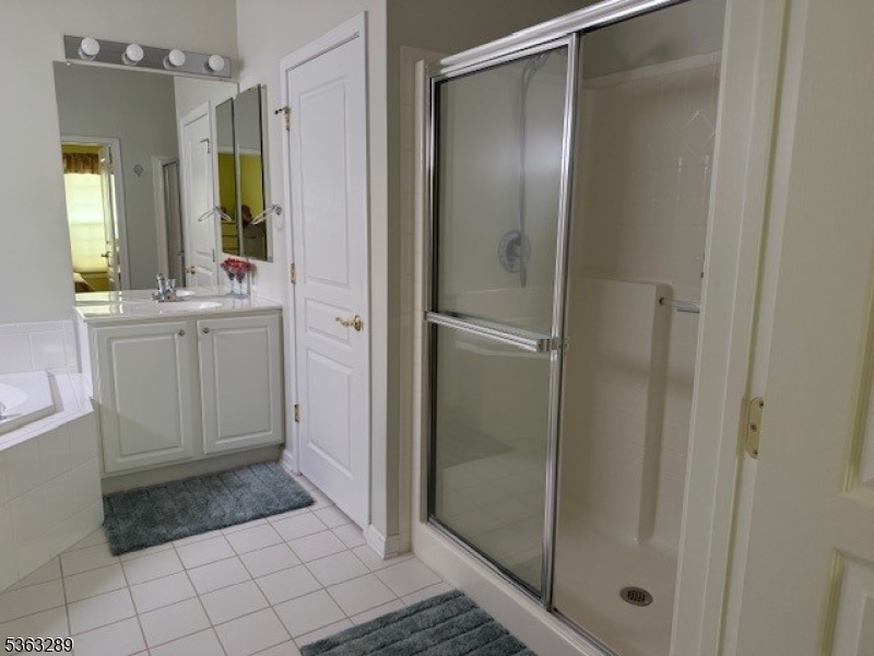 Franklin Twp., New Jersey, 08873, United States, 3 Bedrooms Bedrooms, ,3 BathroomsBathrooms,Residential,For Sale,1847000