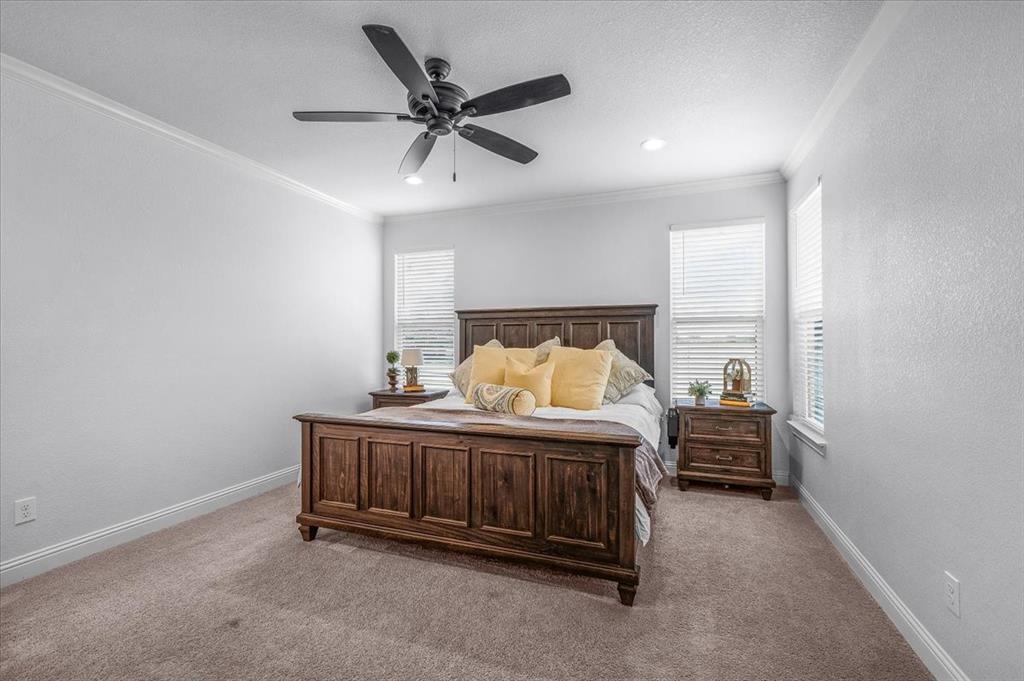 Weatherford, Texas, 76088, United States, 5 Bedrooms Bedrooms, ,5 BathroomsBathrooms,Residential,For Sale,1900599
