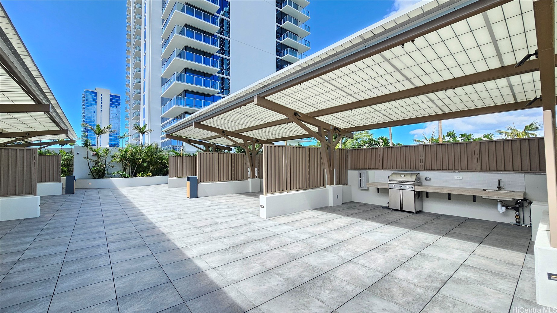 Honolulu, Hawaii, 96814, United States, ,1 BathroomBathrooms,Residential,For Sale,1989075