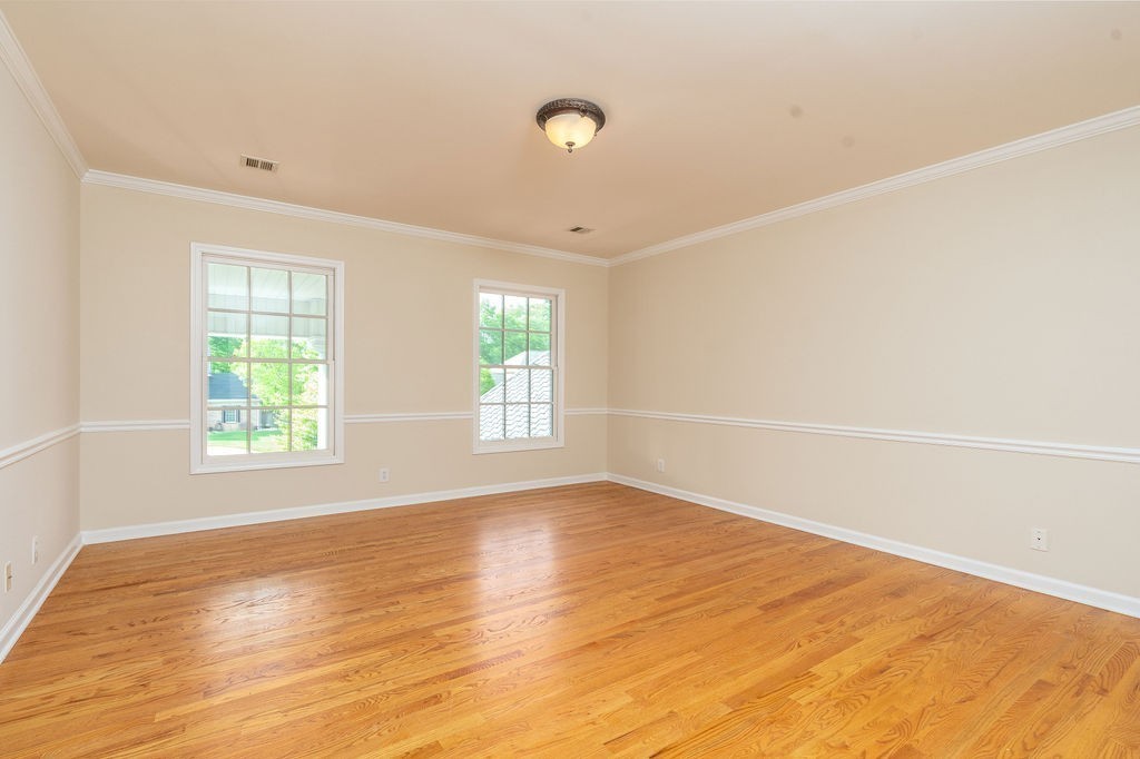 Clarksville, Tennessee, 37043, United States, 7 Bedrooms Bedrooms, ,7 BathroomsBathrooms,Residential,For Sale,1999210