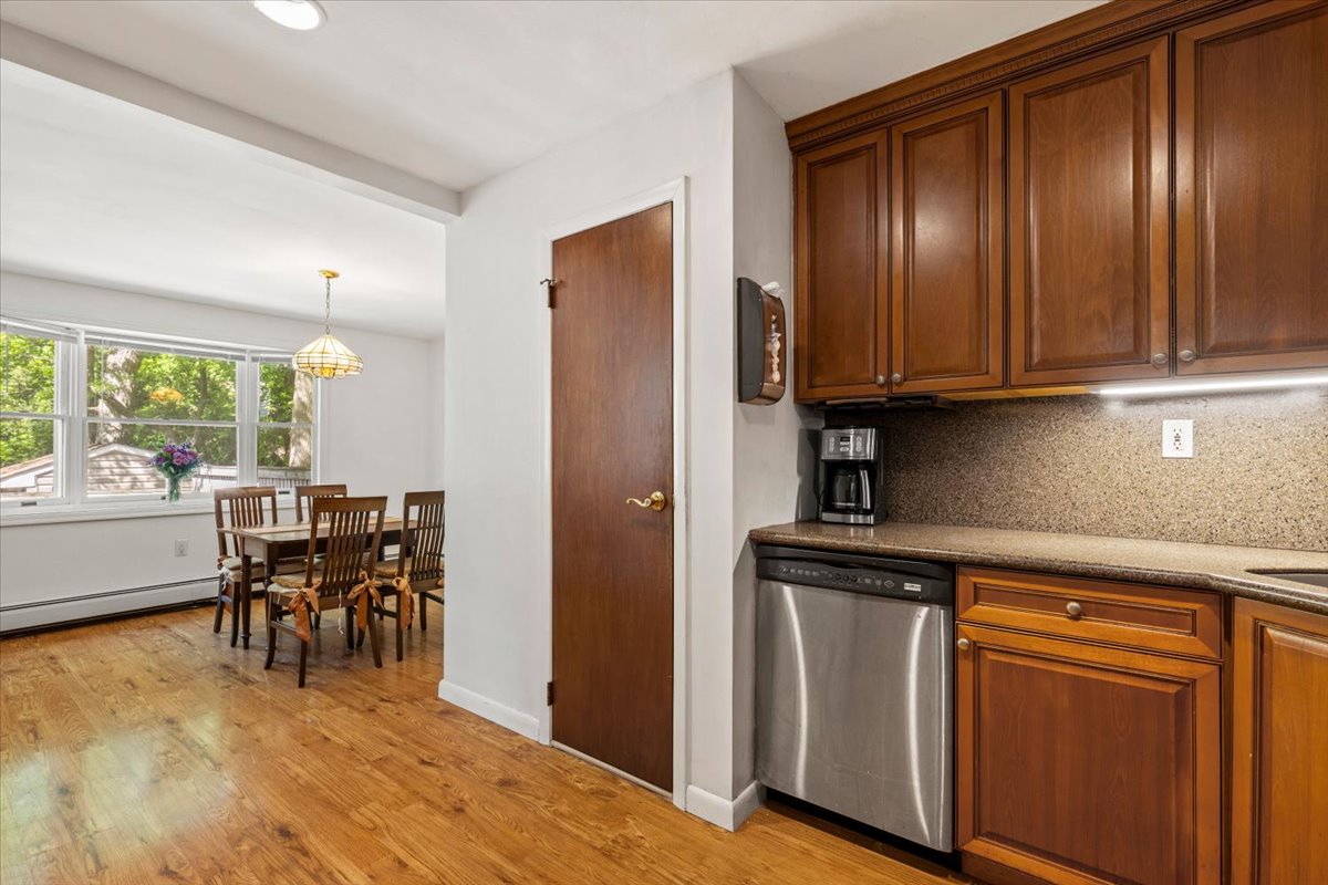 Staten Island, New York, 10312, United States, 2 Bedrooms Bedrooms, ,2 BathroomsBathrooms,Residential,For Sale,1819813