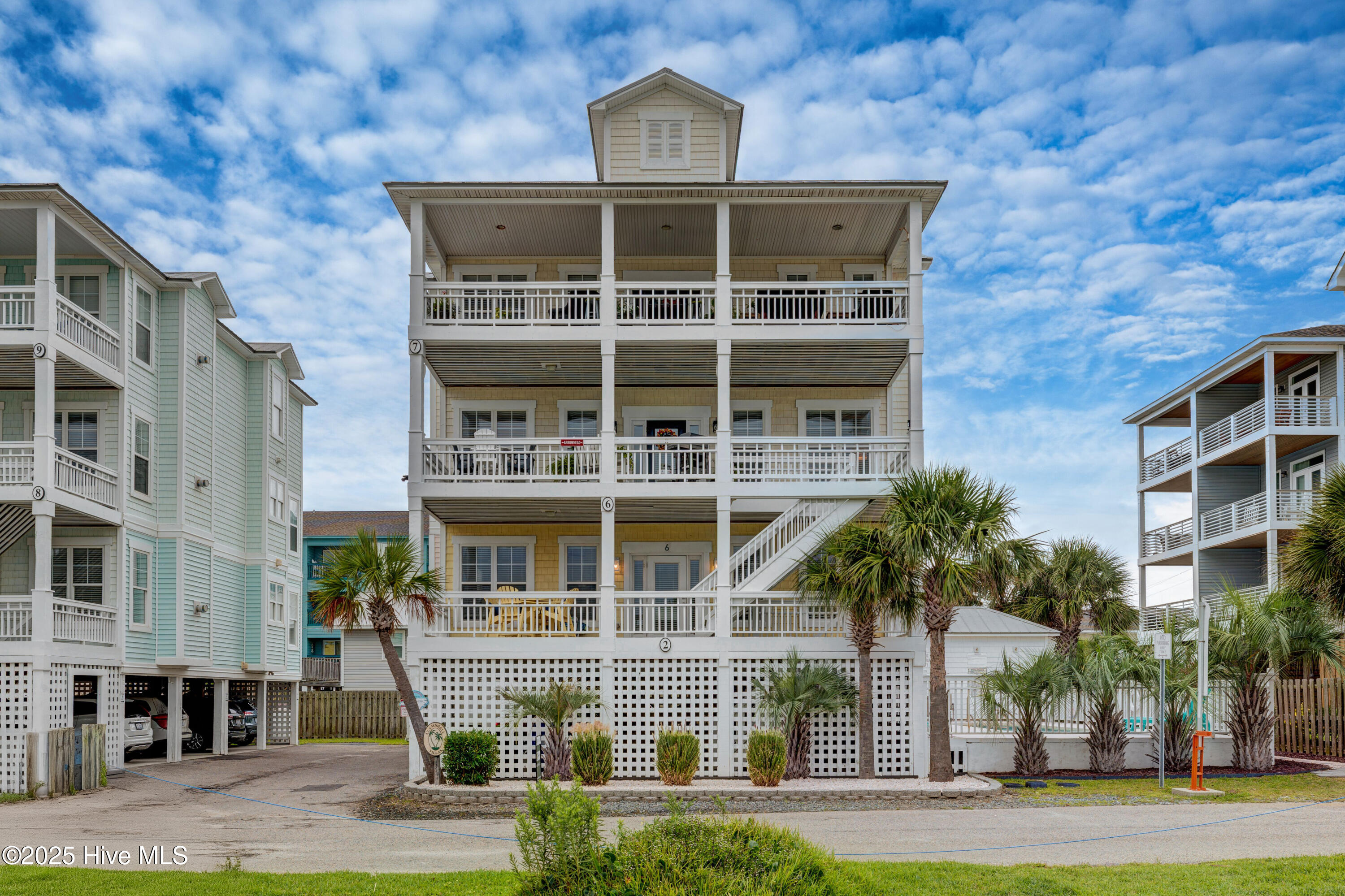 Carolina Beach, North Carolina, 28428, United States, 4 Bedrooms Bedrooms, ,4 BathroomsBathrooms,Residential,For Sale,1918468