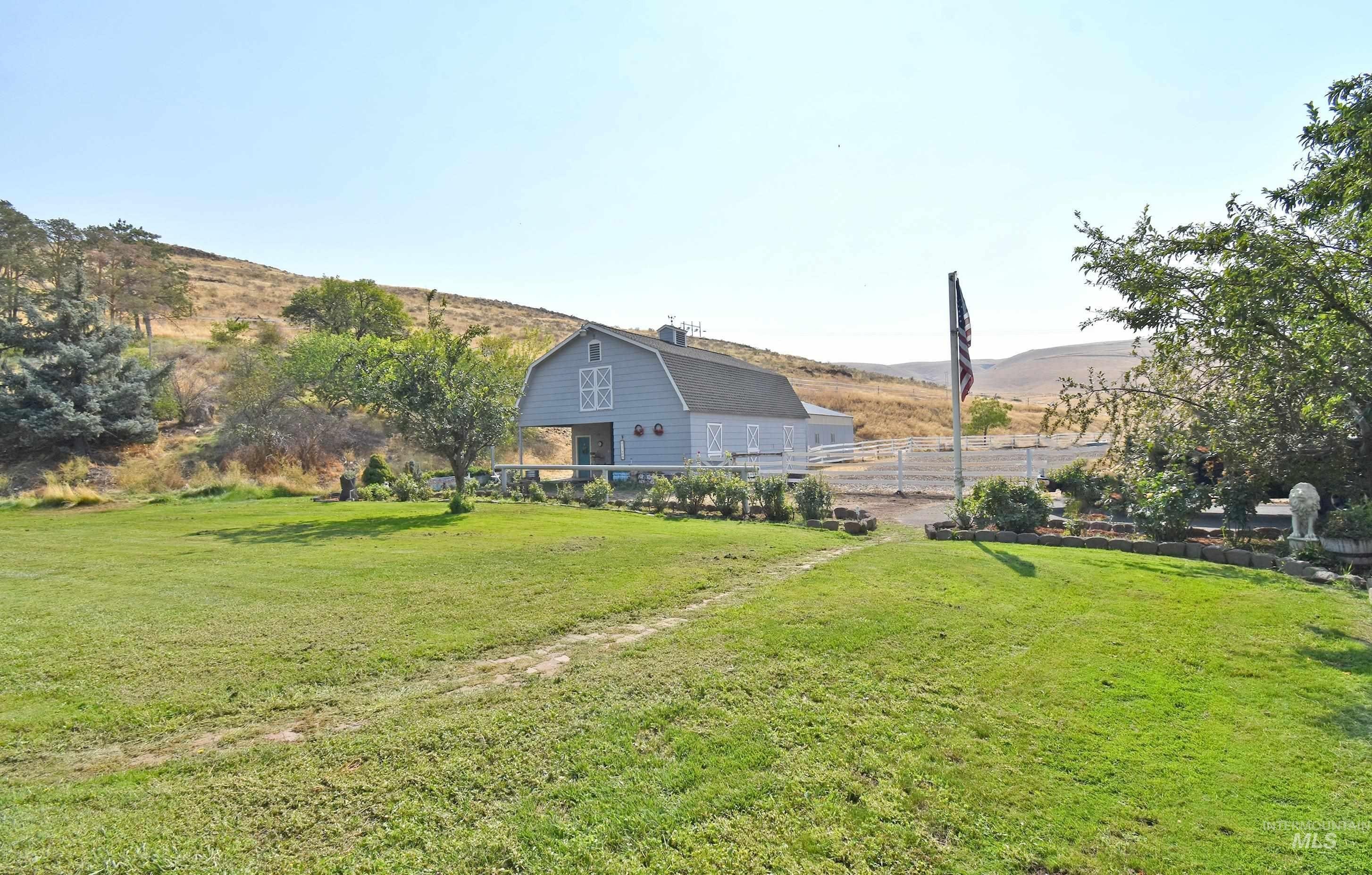 Clarkston, Washington, 99403, United States, 3 Bedrooms Bedrooms, ,3 BathroomsBathrooms,Residential,For Sale,1981338