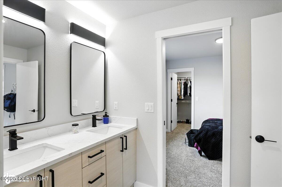 Palmer, Alaska, 99645, United States, 3 Bedrooms Bedrooms, ,3 BathroomsBathrooms,Residential,For Sale,1974146