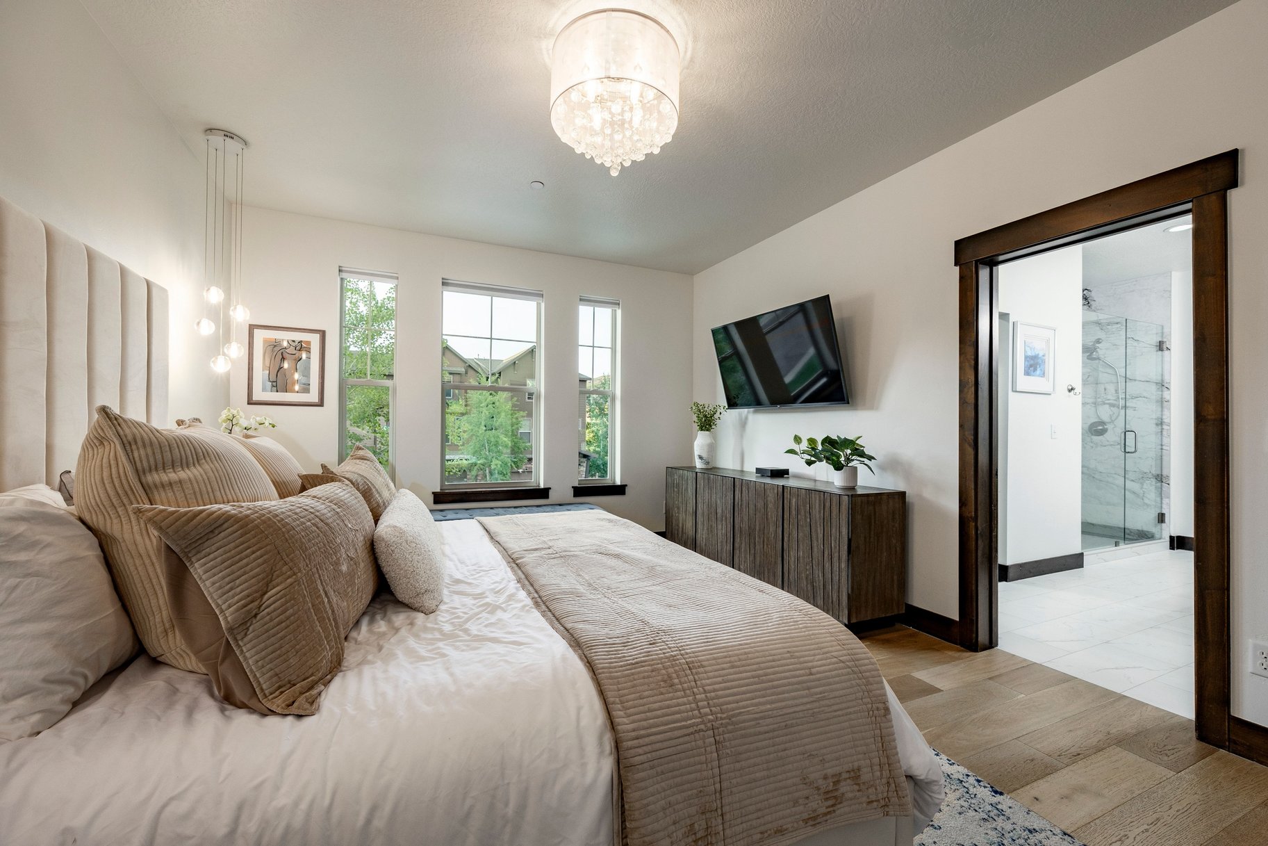  Renovated Furnished Townhome on Premium Lot with Easy Ski Access - 物件實景