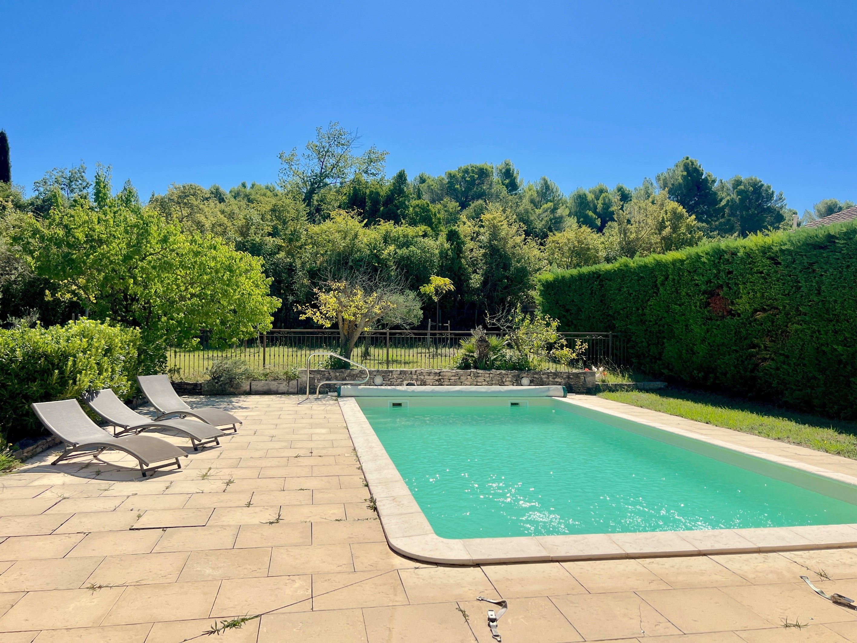 Quiet family home, in the immediate vicinity of Saint-Rémy-de-Provence. - 物件實景