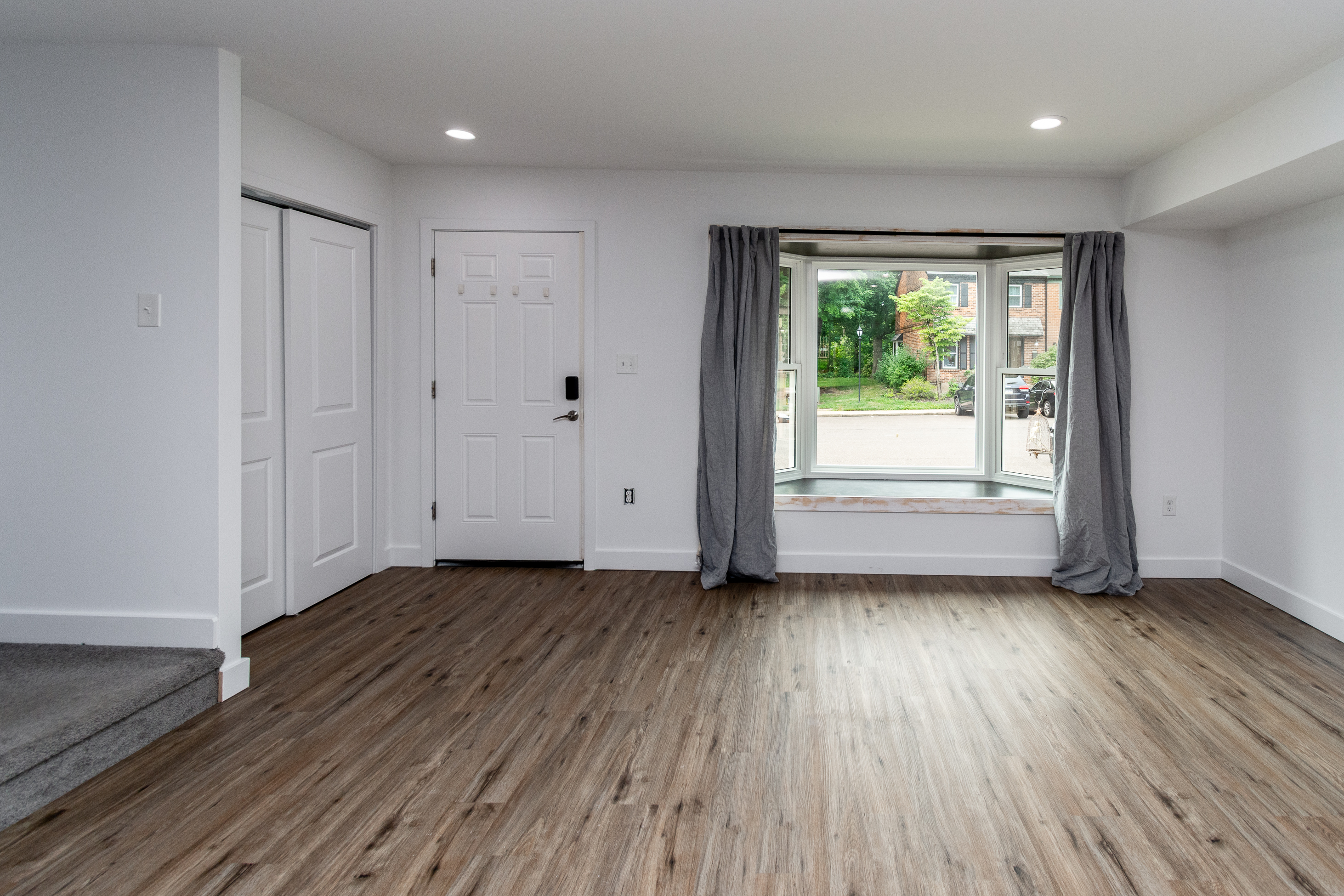  Stylish Three-Bedroom Townhome Near Shops, Dining and SEPTA - 物件實景