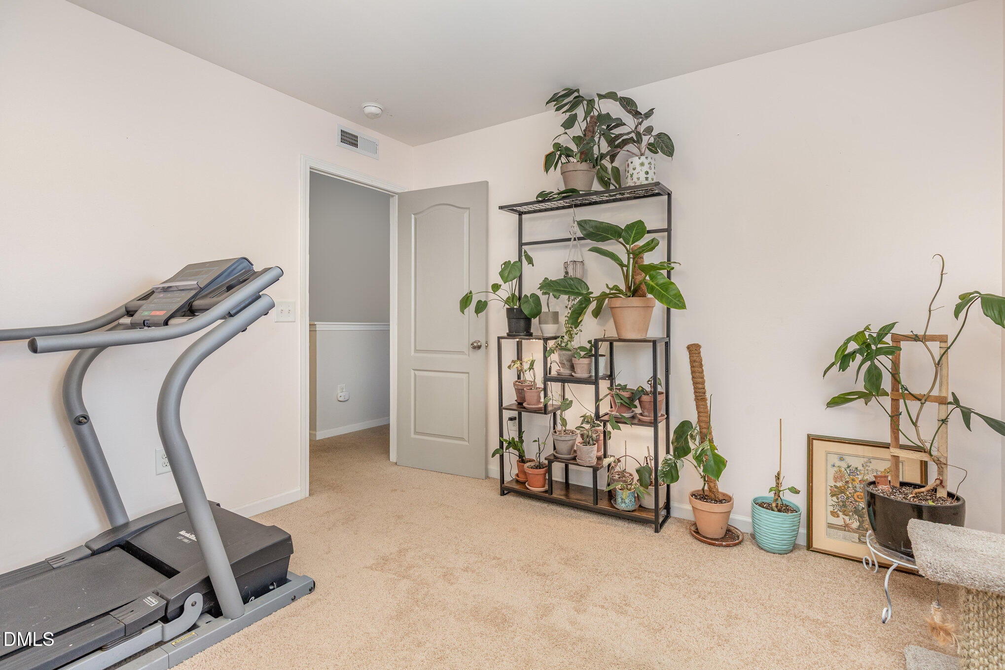 Apex, North Carolina, 27539, United States, 4 Bedrooms Bedrooms, ,3 BathroomsBathrooms,Residential,For Sale,1988359