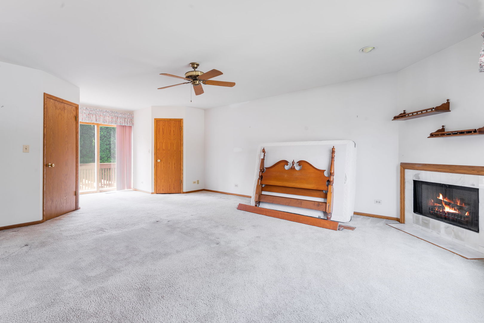 Palatine, Illinois, 60067, United States, 5 Bedrooms Bedrooms, ,3 BathroomsBathrooms,Residential,For Sale,1901159
