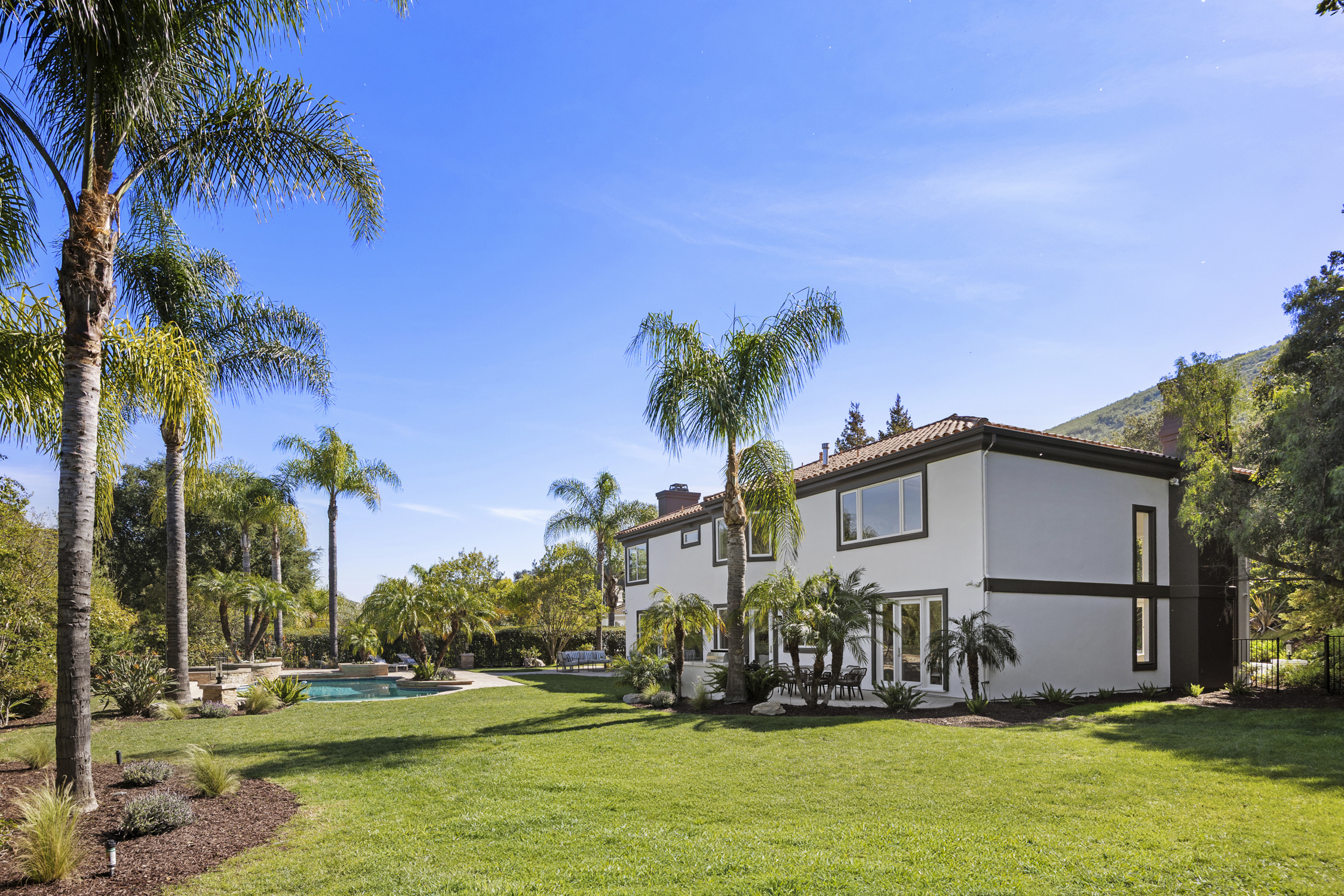  3909 Cresthaven Dr - 物件實景