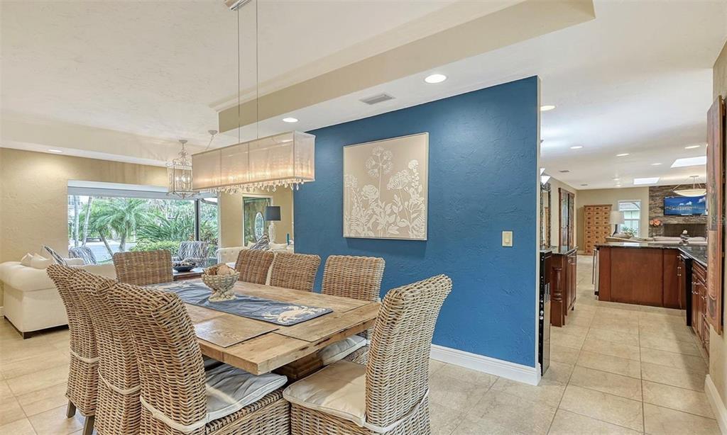 Sarasota, Florida, 34242, United States, 4 Bedrooms Bedrooms, ,3 BathroomsBathrooms,Residential,For Sale,1988026