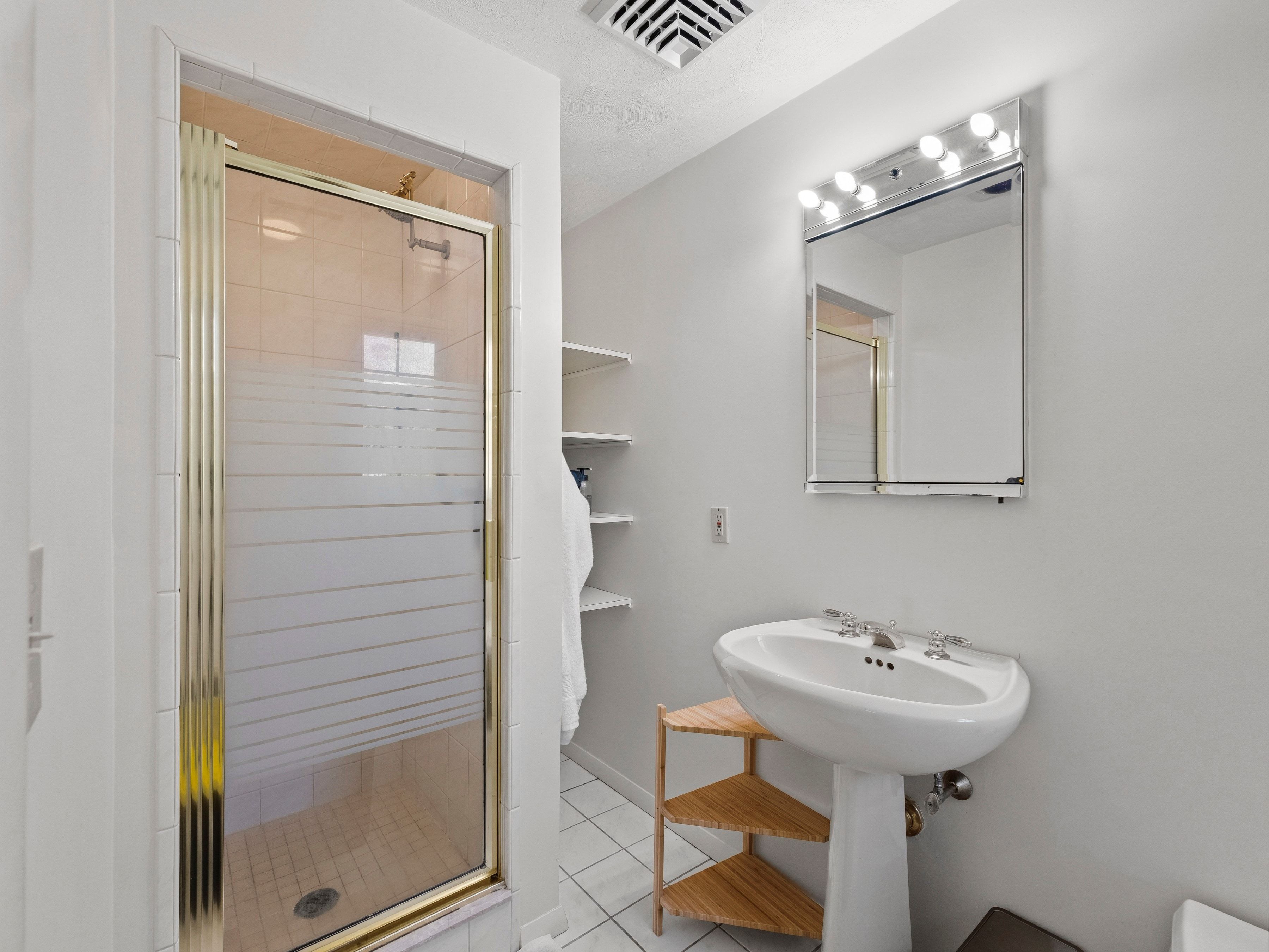  34 Flint Road, Acton, MA 01720 - 物件實景