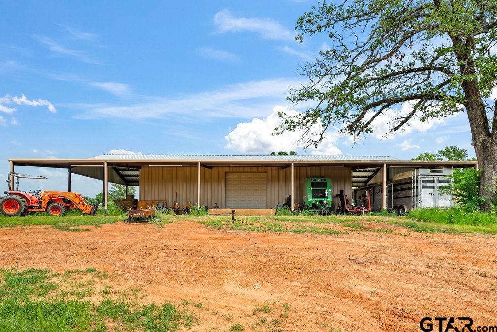 1475 FM 49, Mineola, Texas, 75773, United States, 4 Bedrooms Bedrooms, ,3 BathroomsBathrooms,Residential,For Sale,1475 FM 49,1673387