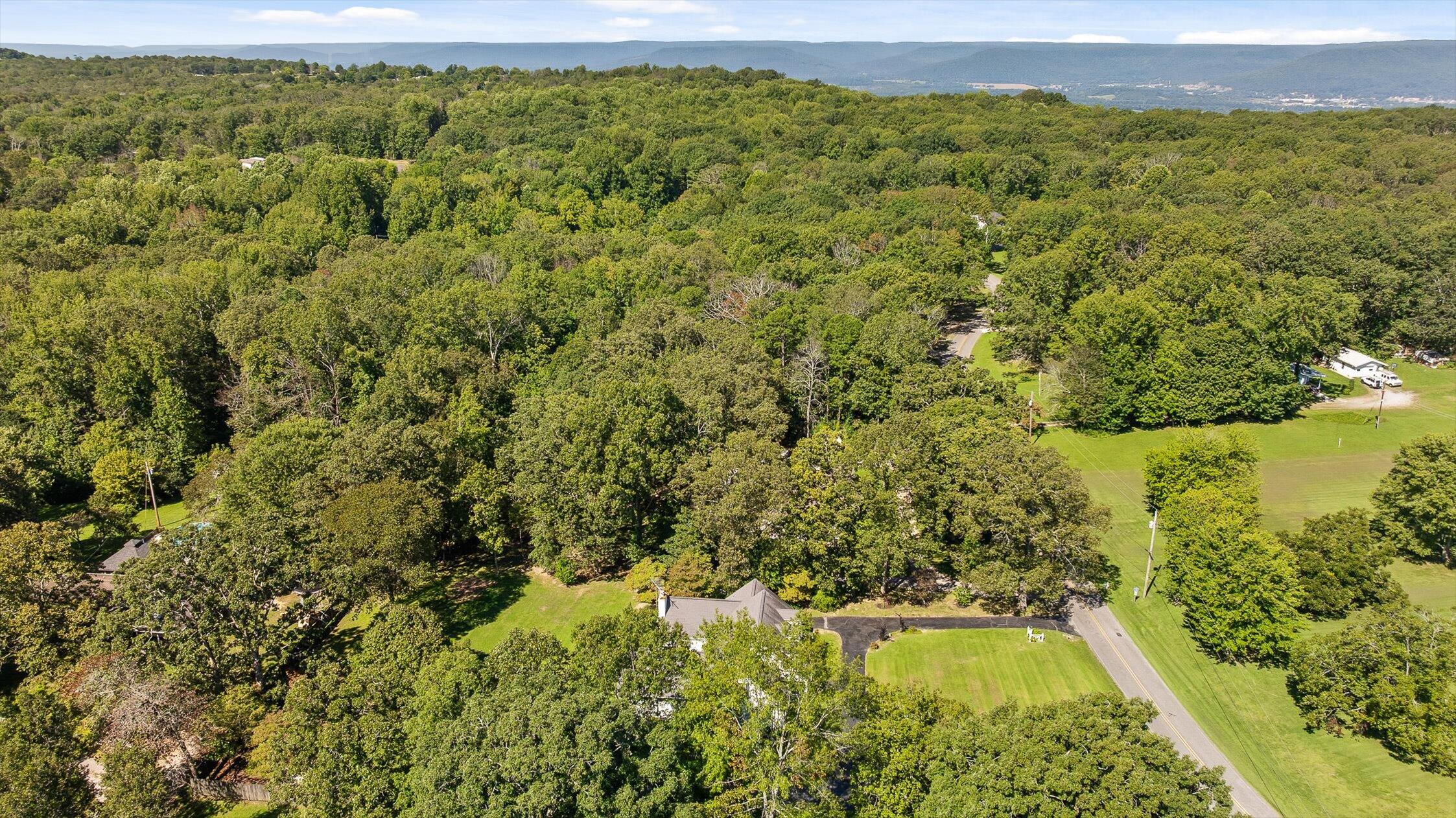 Bryant, Alabama, 35958, United States, 6 Bedrooms Bedrooms, ,3 BathroomsBathrooms,Residential,For Sale,1983058