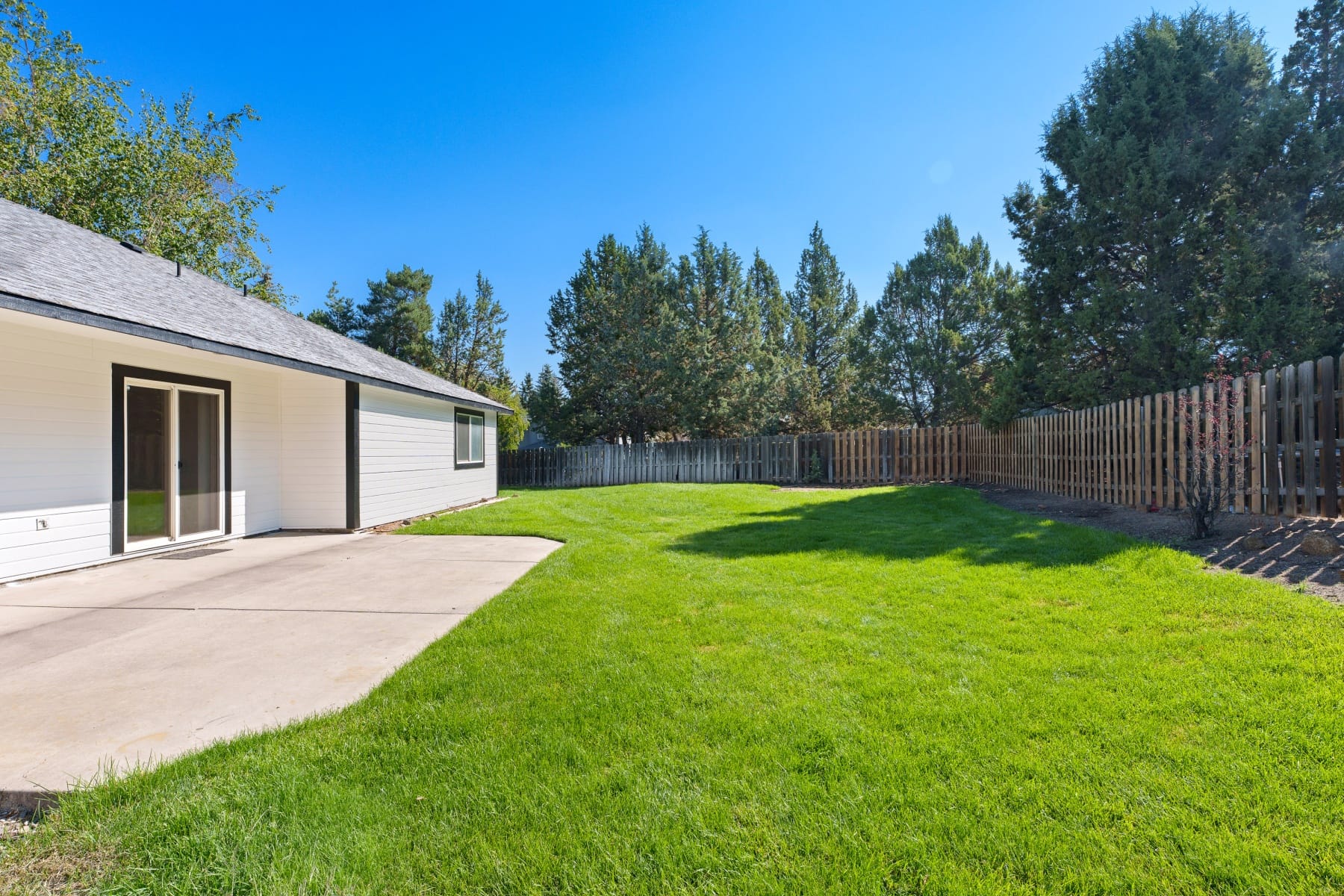  1052 NE Francis Court Bend, OR 97701 - 物件實景