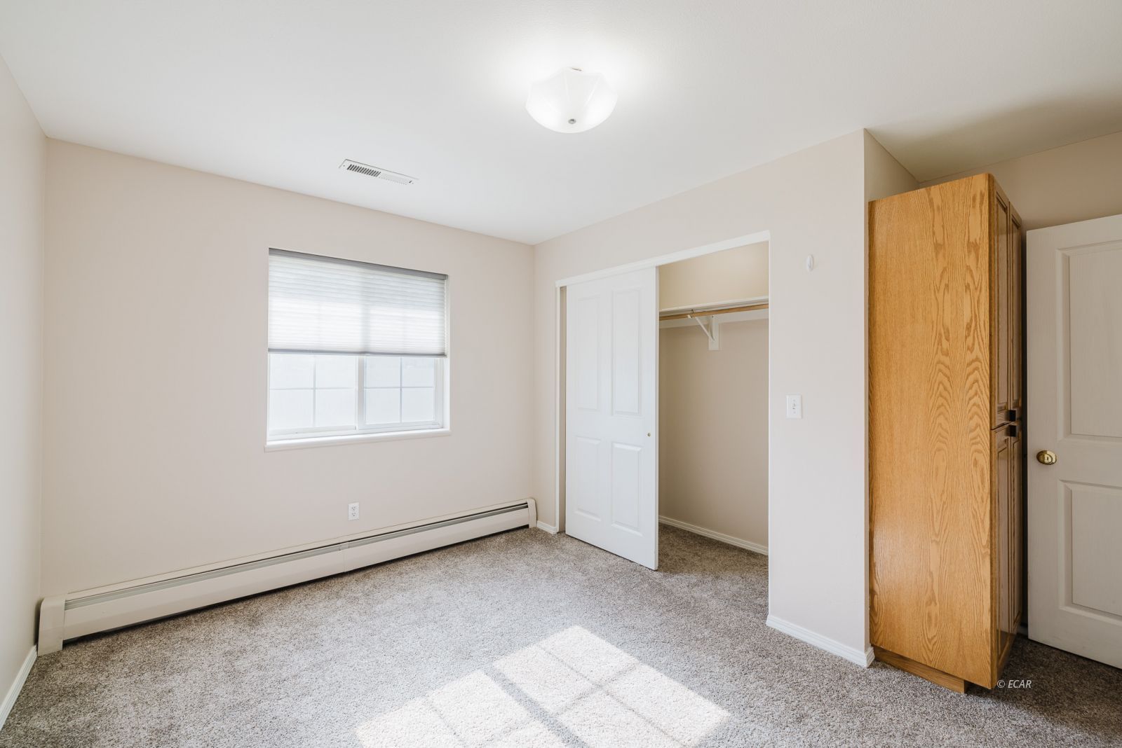 Elko, Nevada, 89801, United States, 5 Bedrooms Bedrooms, ,3 BathroomsBathrooms,Residential,For Sale,1906097